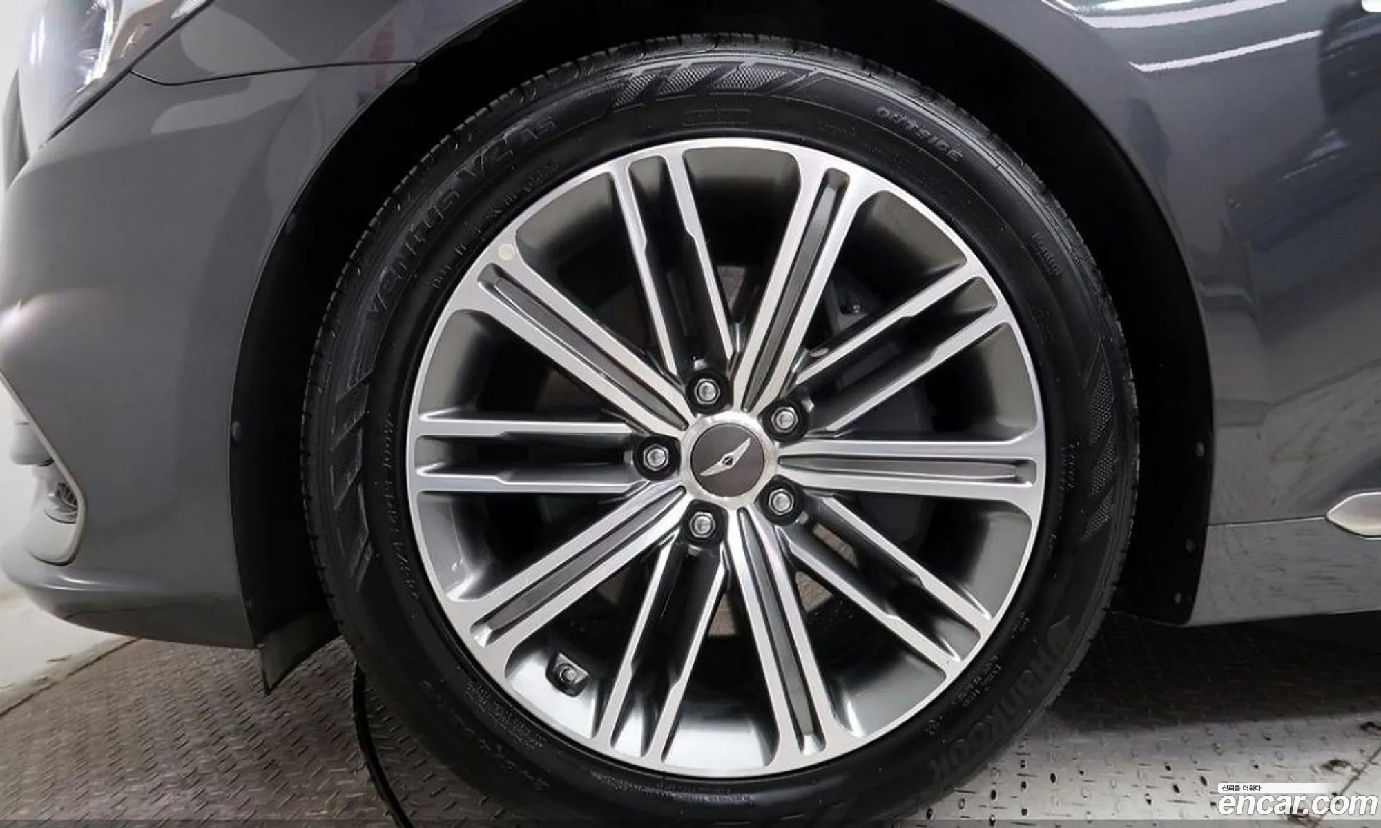 Genesis G80 22D 2020 - фотография 1019101