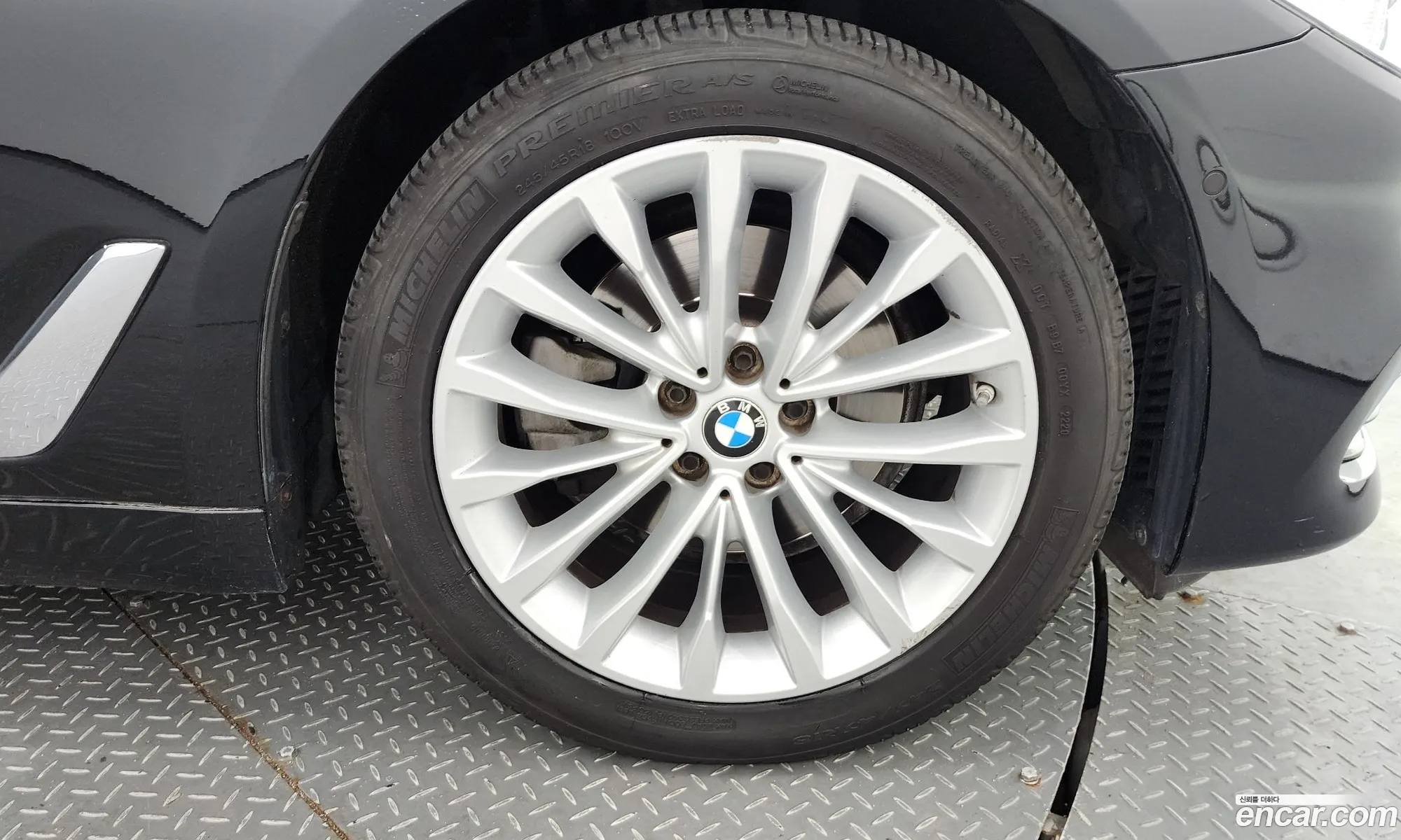 BMW 5Er Vii G30G31 520D xDrive Luxury Plus 2018 - фотография 16362105