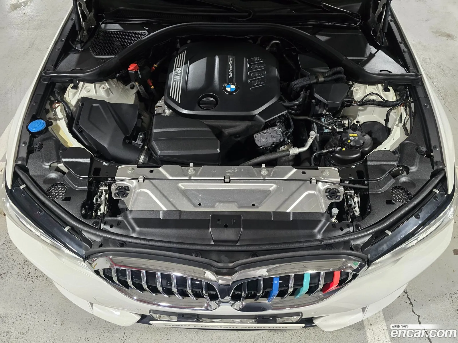 BMW 3Er 320D Luxury 2019 - фотография 19675186