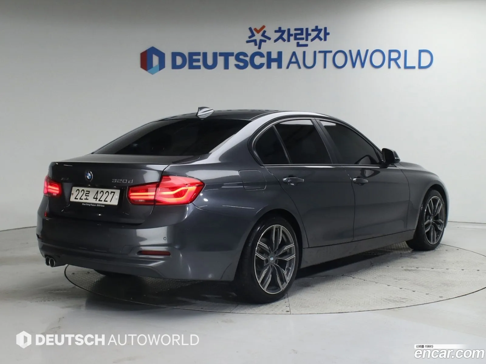 BMW 3Er 320D 2018 - фотография 16373413