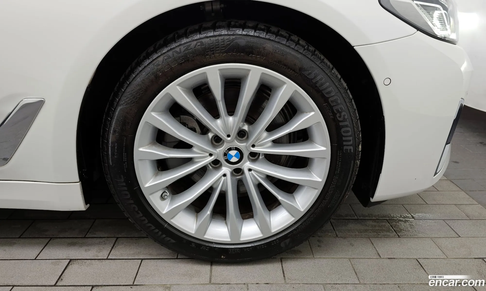 BMW 5Er 520I Luxury 2023 - фотография 16366216