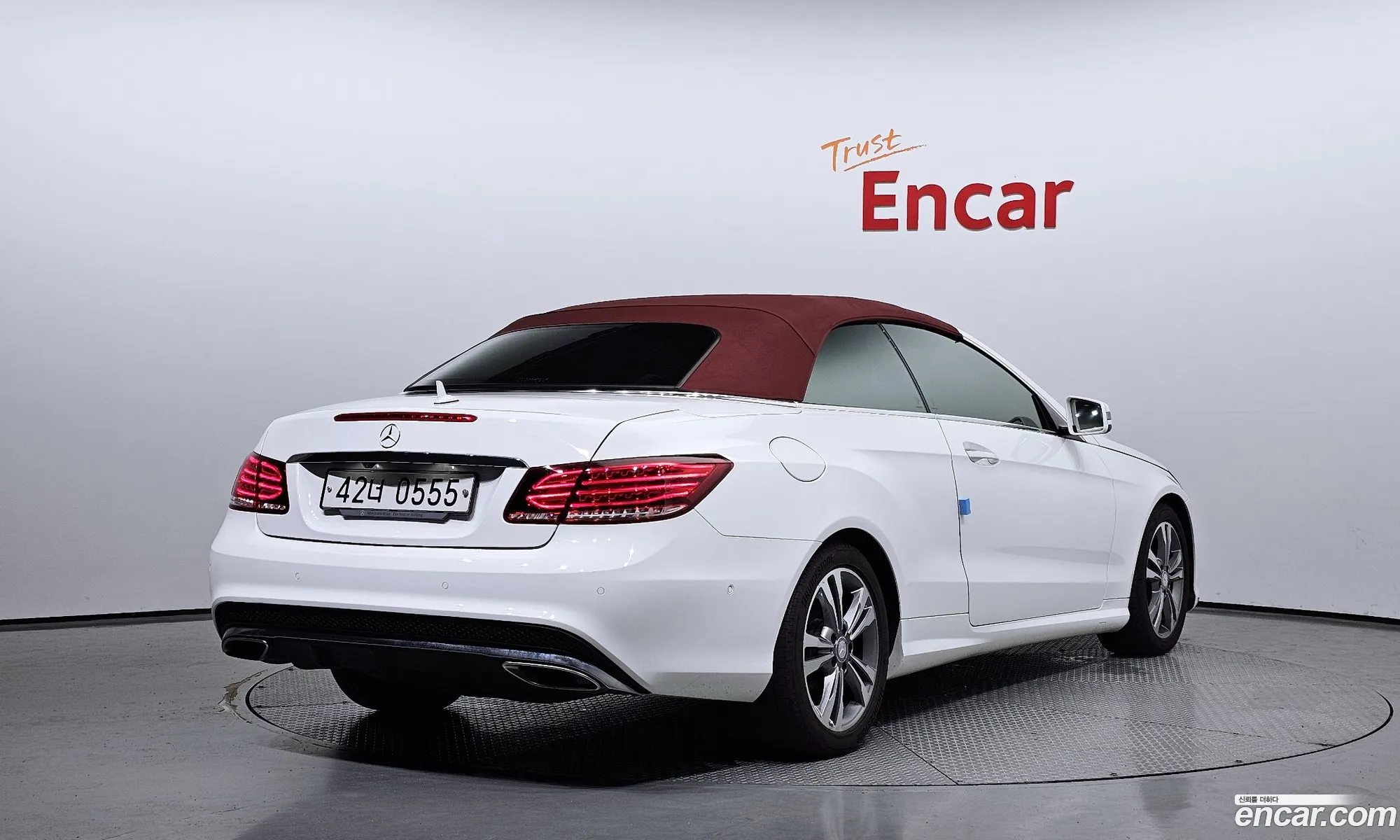 Mercedes-Benz E-Klasse E200 Cabriolet 2016 - фотография 16467740