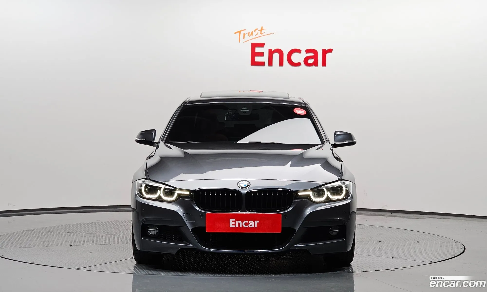BMW 3Er 330I M Sports Shadow 2018 - фотография 18989436