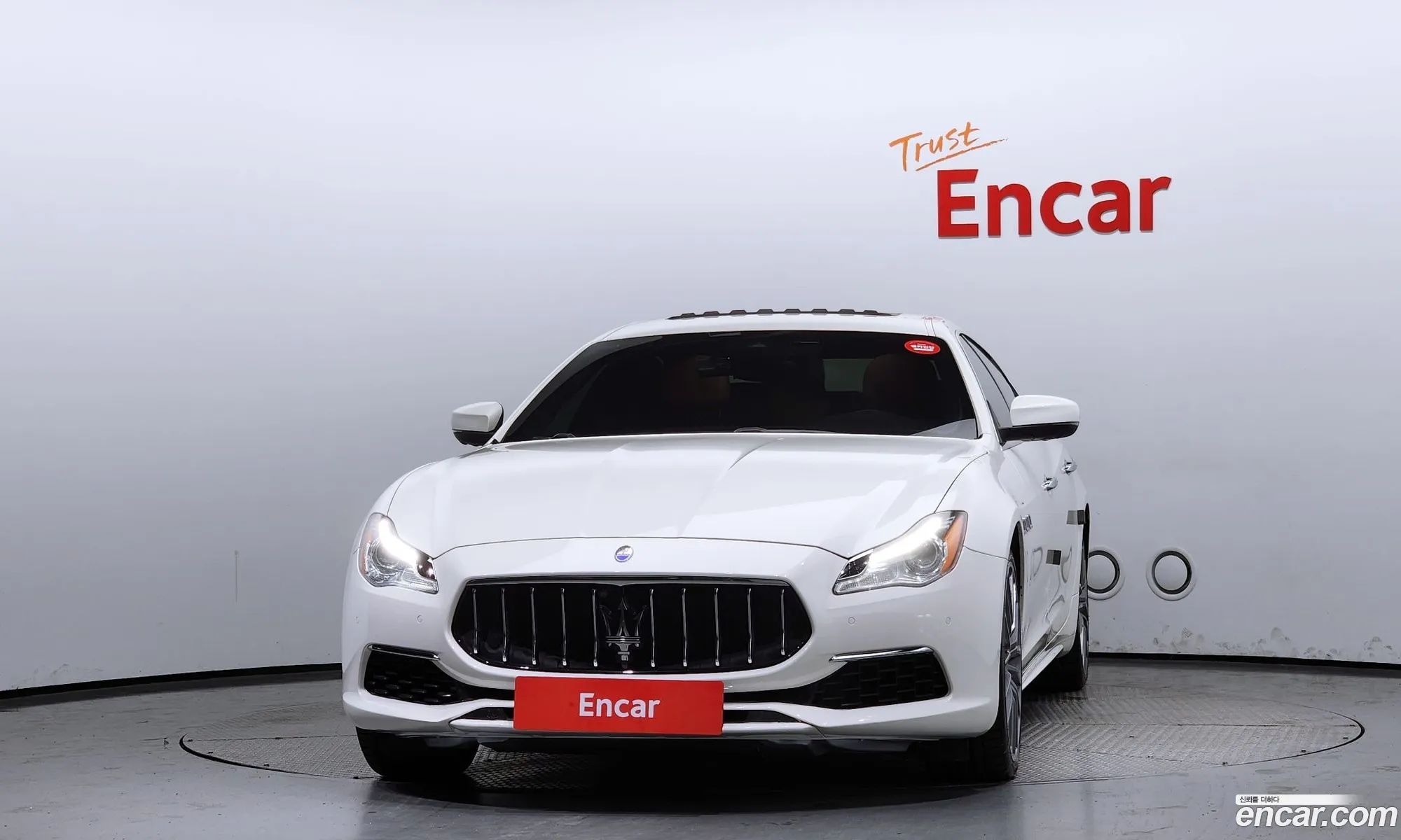 Maserati Quattroporte Vi S Q4 30 V6 Granlusso 2017 - фотография 4596925