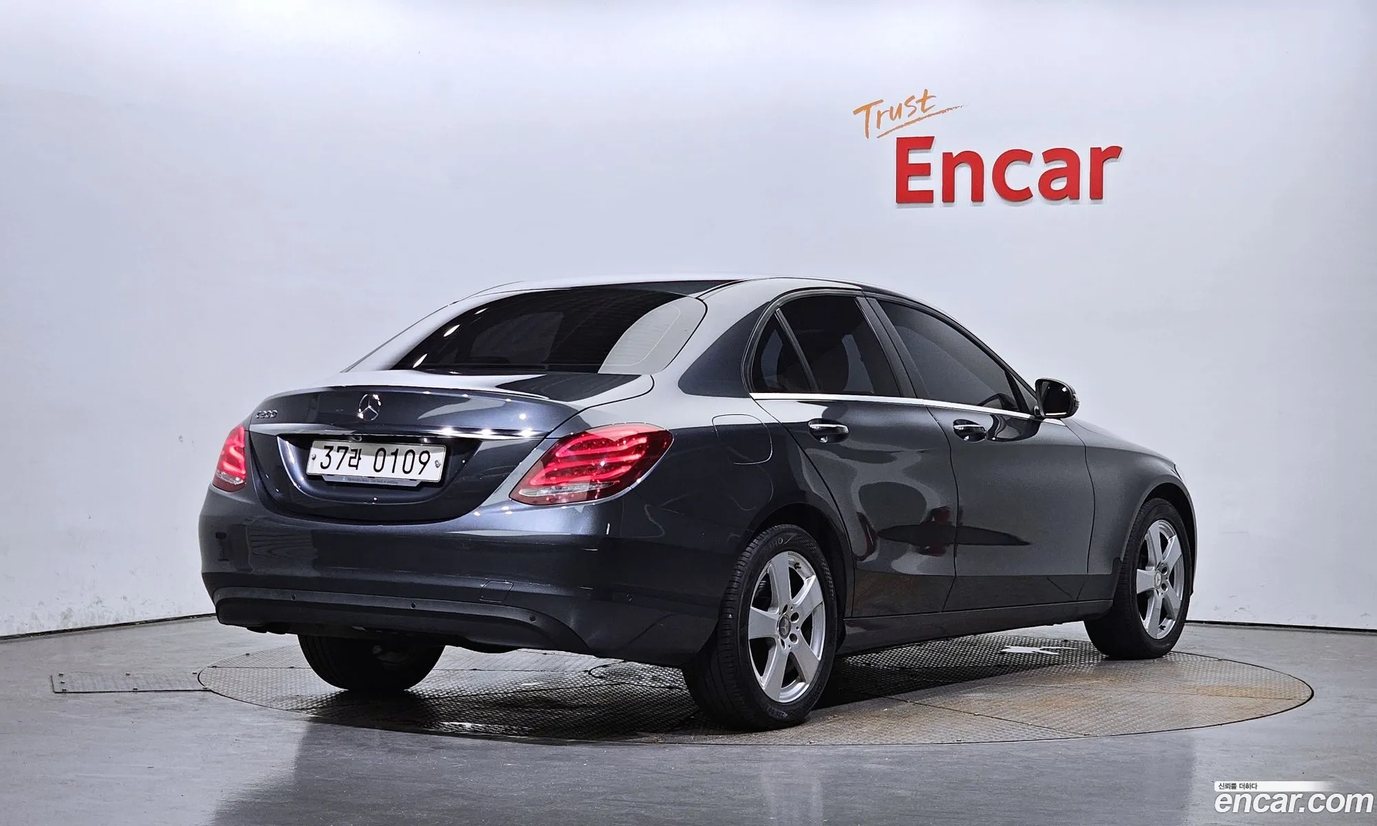 Mercedes-Benz C-Klasse Iv W205 C200 2016 - фотография 18702912