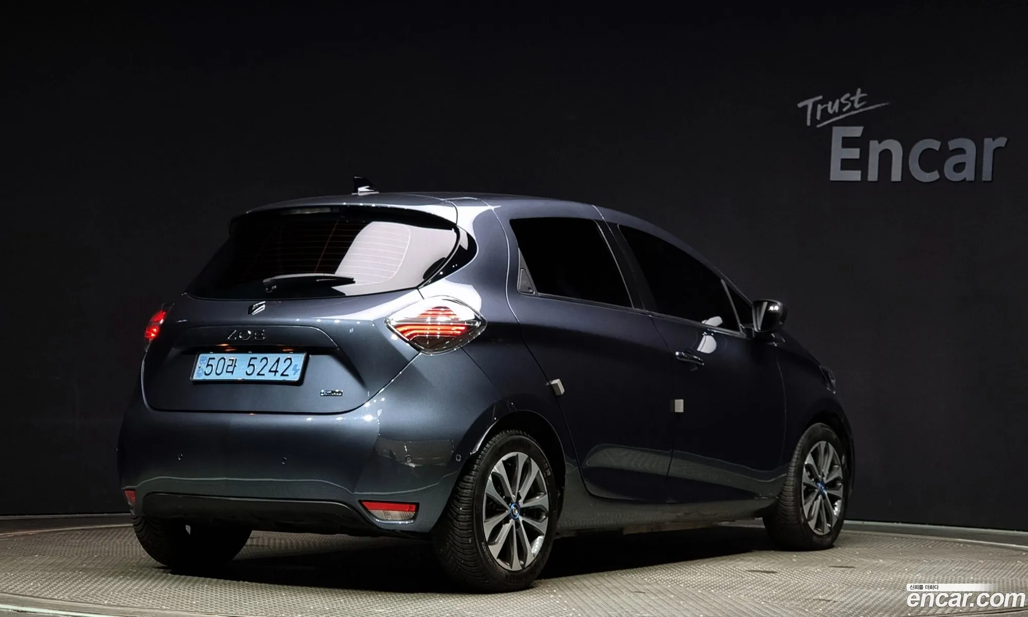 Renault Samsung Zoe Intense 2021 - фотография 2672900