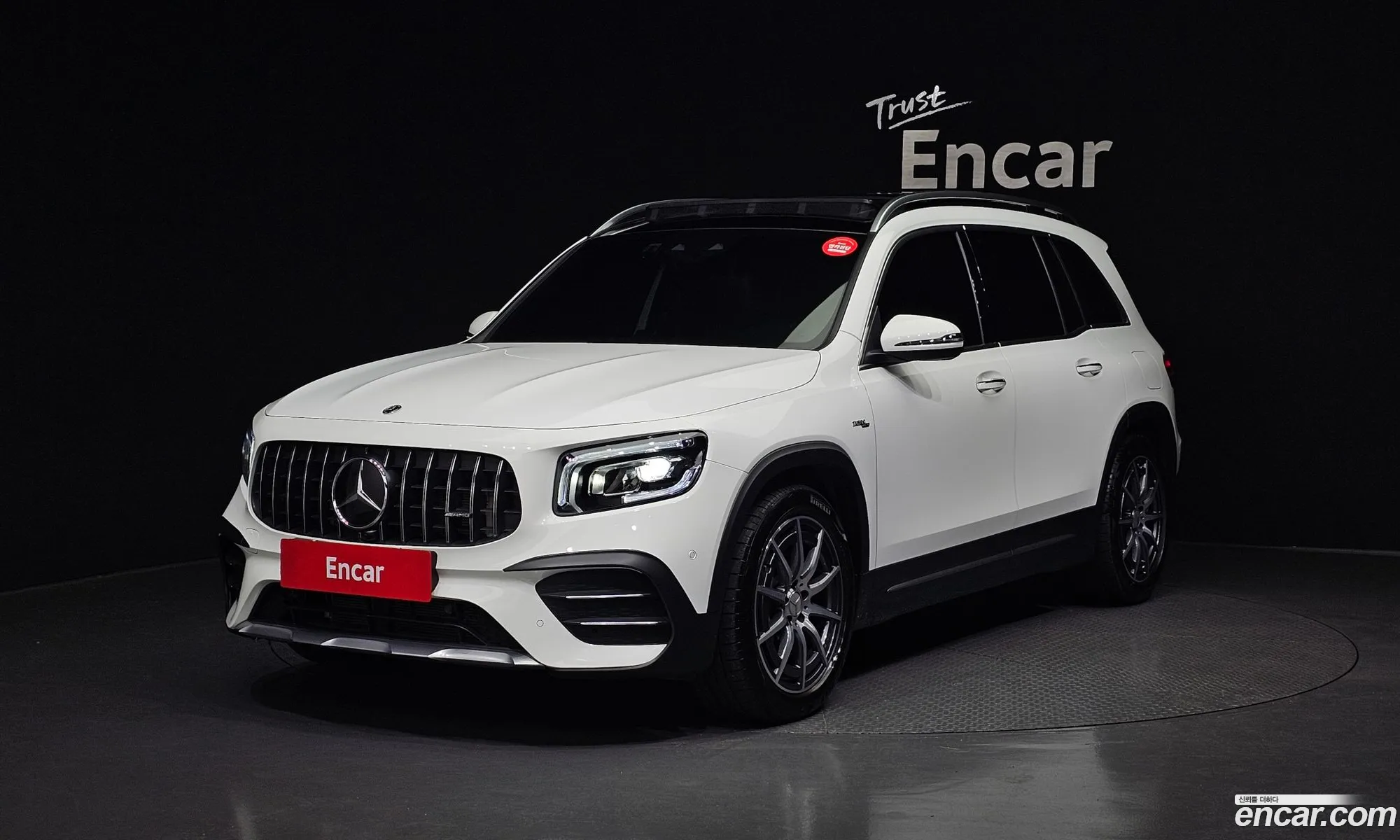 Mercedes-Benz Glb Amg Glb35 4Matic 2023 - фотография 18659402