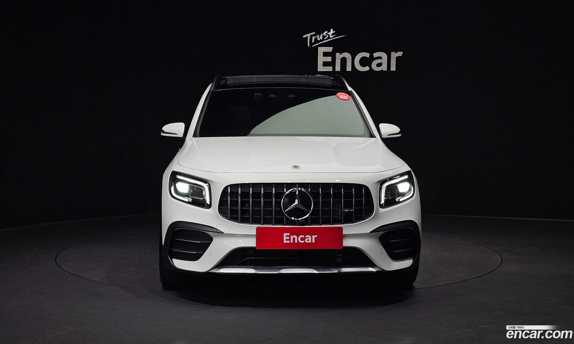 Mercedes-Benz Glb Amg Glb35 4Matic 2023 - фотография 18659404