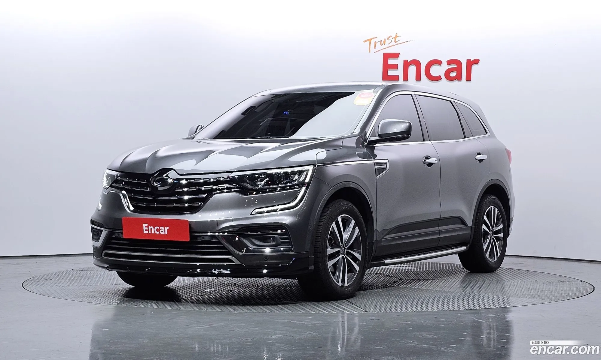 Renault Samsung Qm6 20 Lpe Le 2Wd 2020 - фотография 2666135