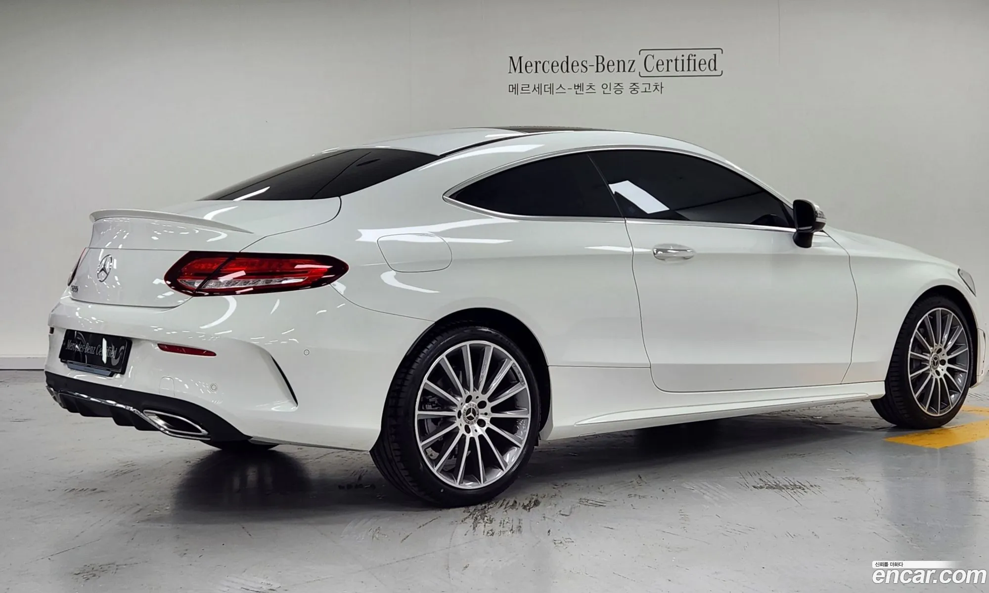 Mercedes-Benz C-Klasse C200 Coupe 2023 - фотография 18672149