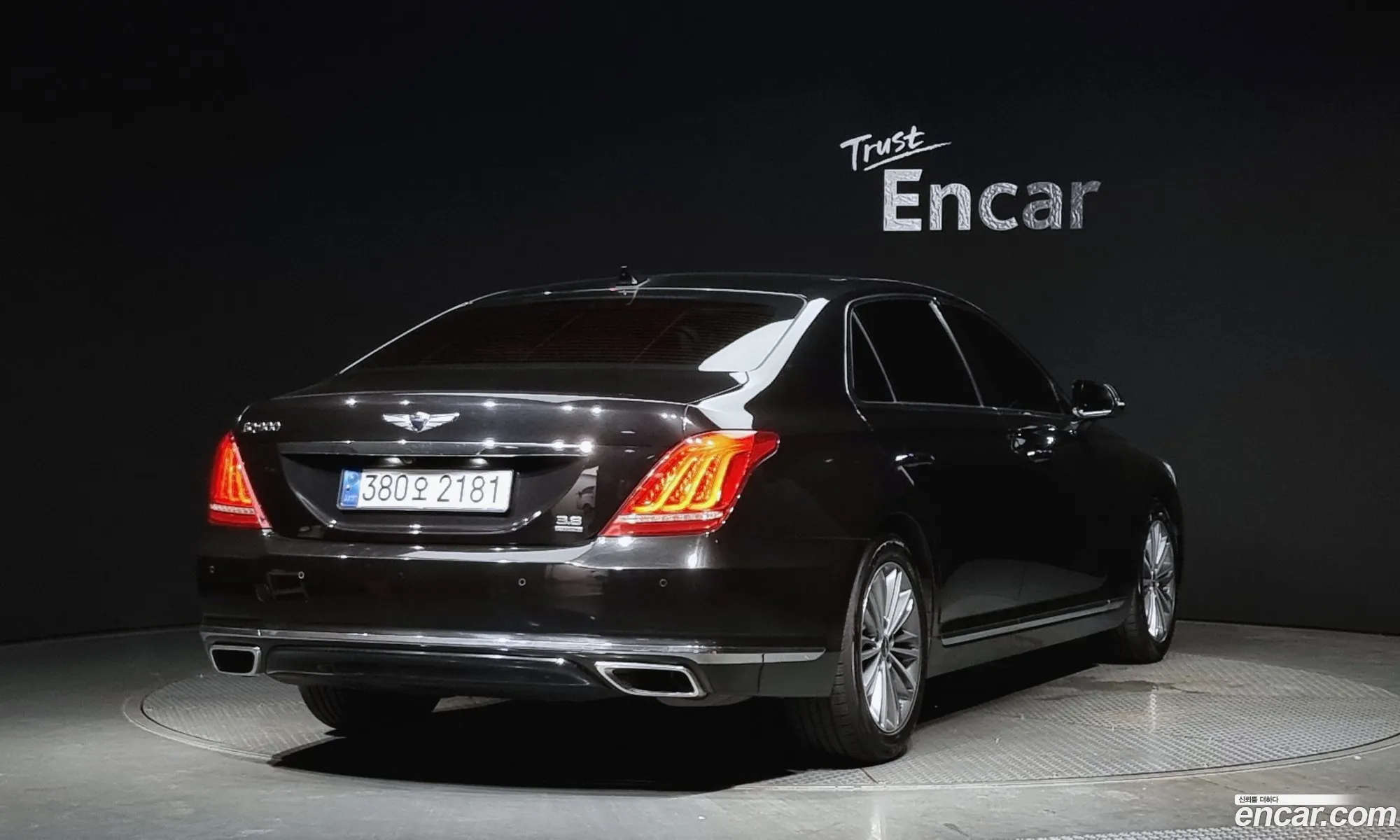 Genesis G90 I 38 Gdi Awd 2018 - фотография 1574889