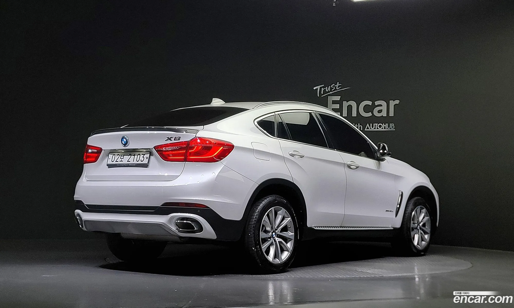 BMW X6 Ii F16 xDrive 30D 2017 - фотография 18913338