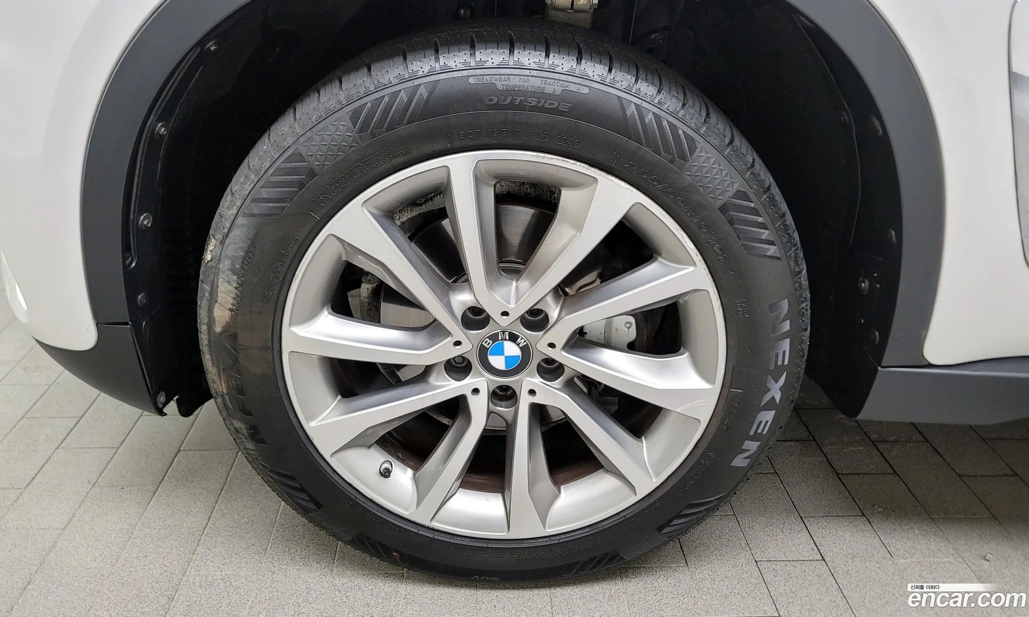 BMW X6 Ii F16 xDrive 30D 2017 - фотография 18913341