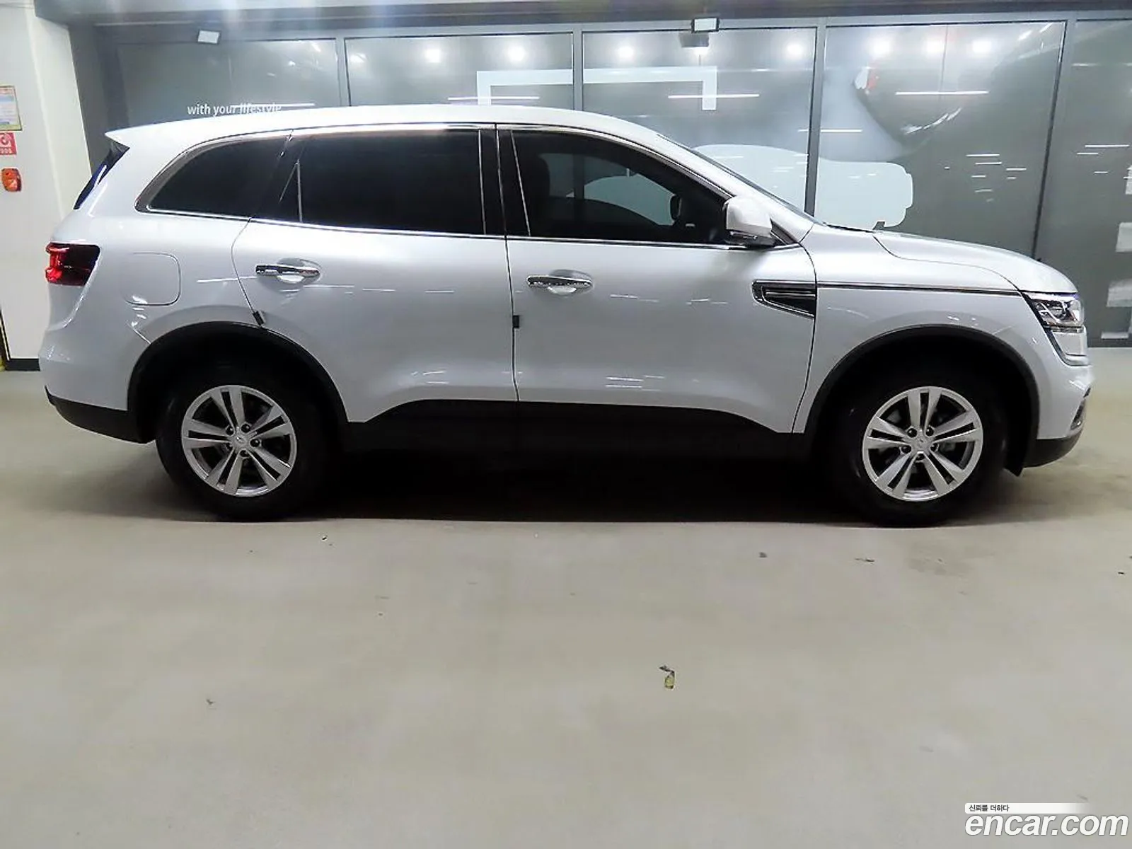 Renault Korea Samsung The New Qm6 20 Lpe Se 2Wd - фотография 2702597