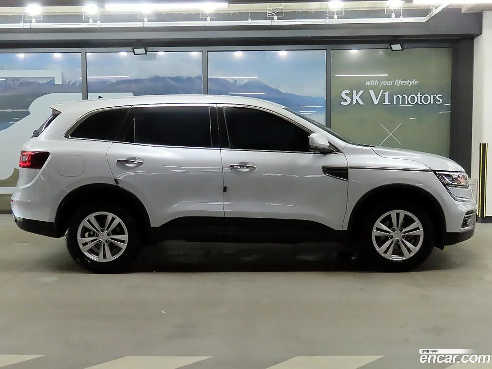 Renault Samsung Qm6 20 Lpe Se 2Wd 2020 - фотография 2702560