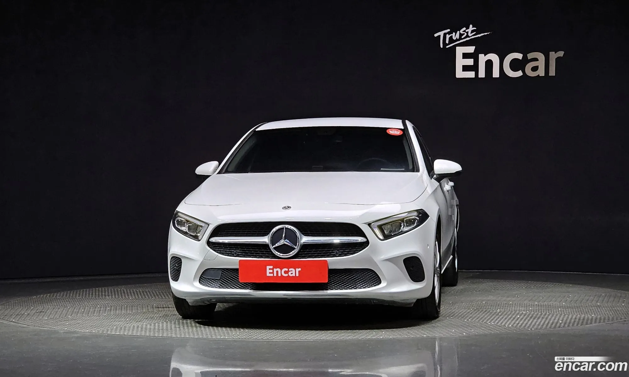 Mercedes-Benz A-Klasse Iv W177 A220 Hatchback 2019 - фотография 16451597