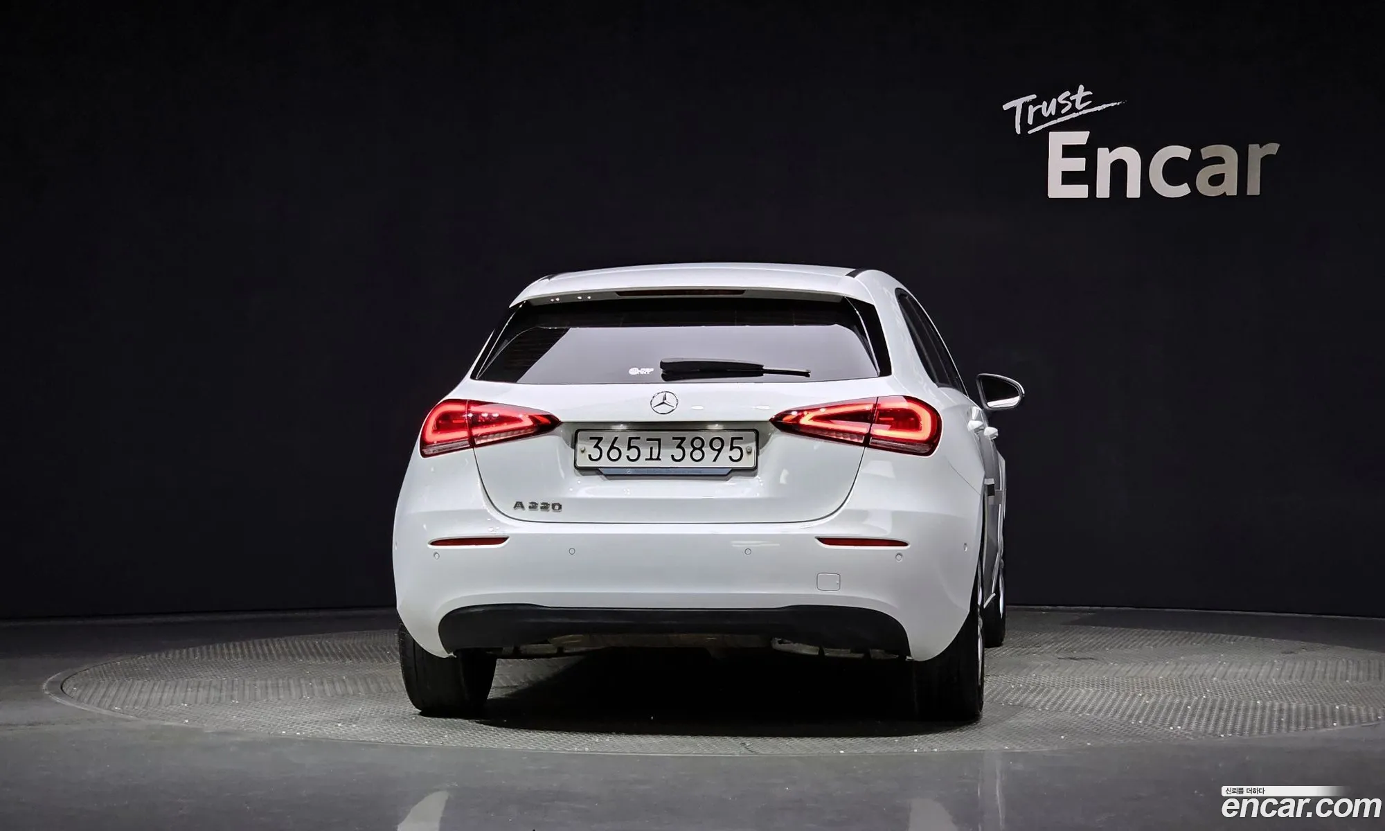 Mercedes-Benz A-Klasse Iv W177 A220 Hatchback 2019 - фотография 16451598