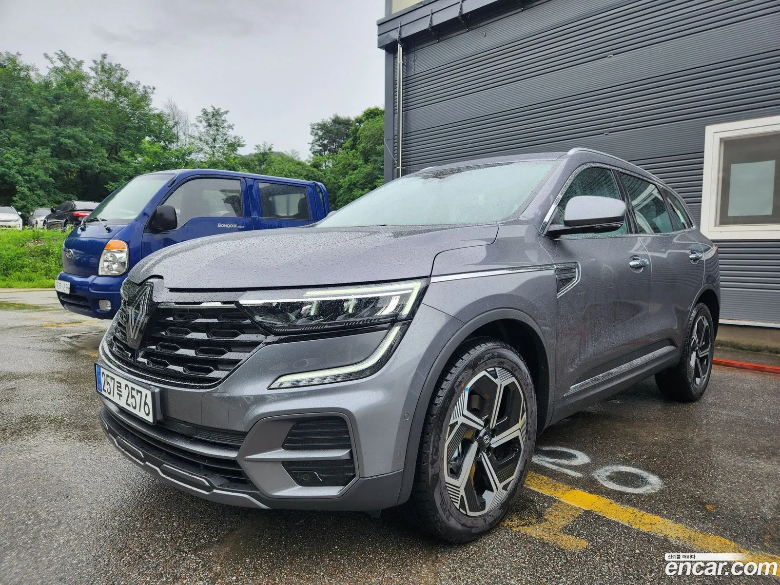 Renault Samsung Qm6 20 Gde Re Signature 2Wd 2025 - фотография 2666188
