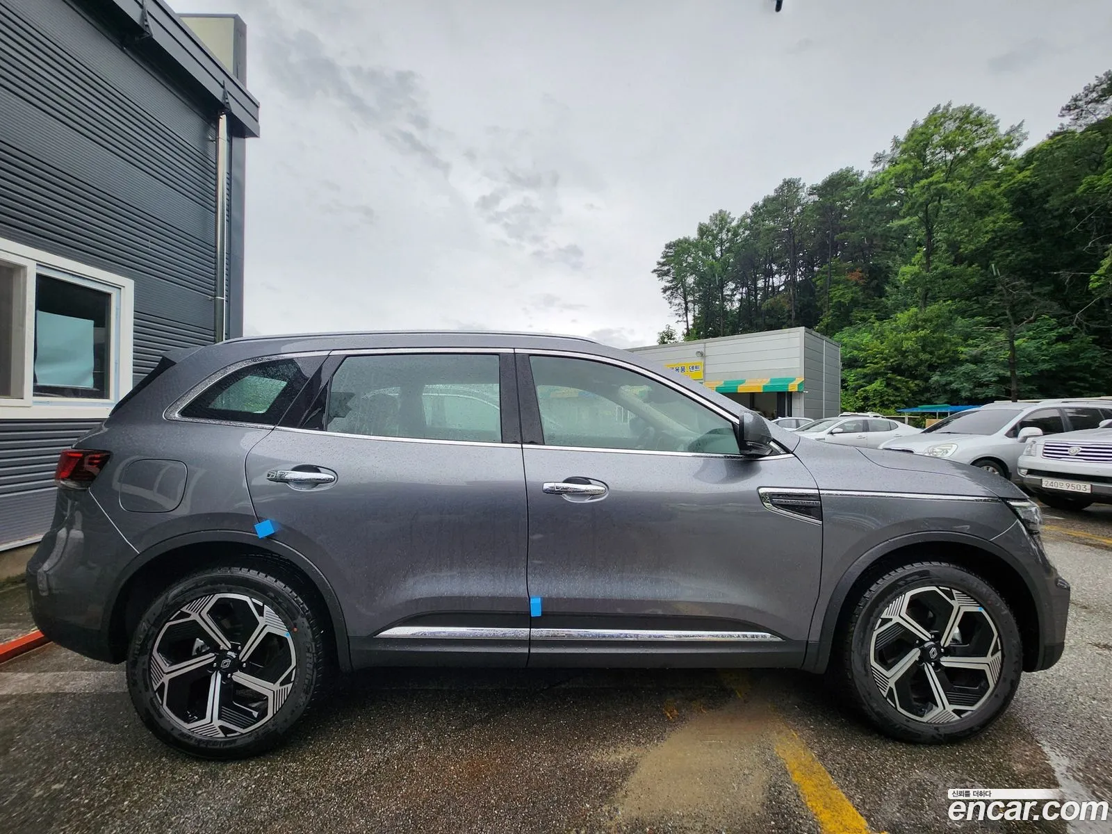 Renault Samsung Qm6 20 Gde Re Signature 2Wd 2025 - фотография 2666189