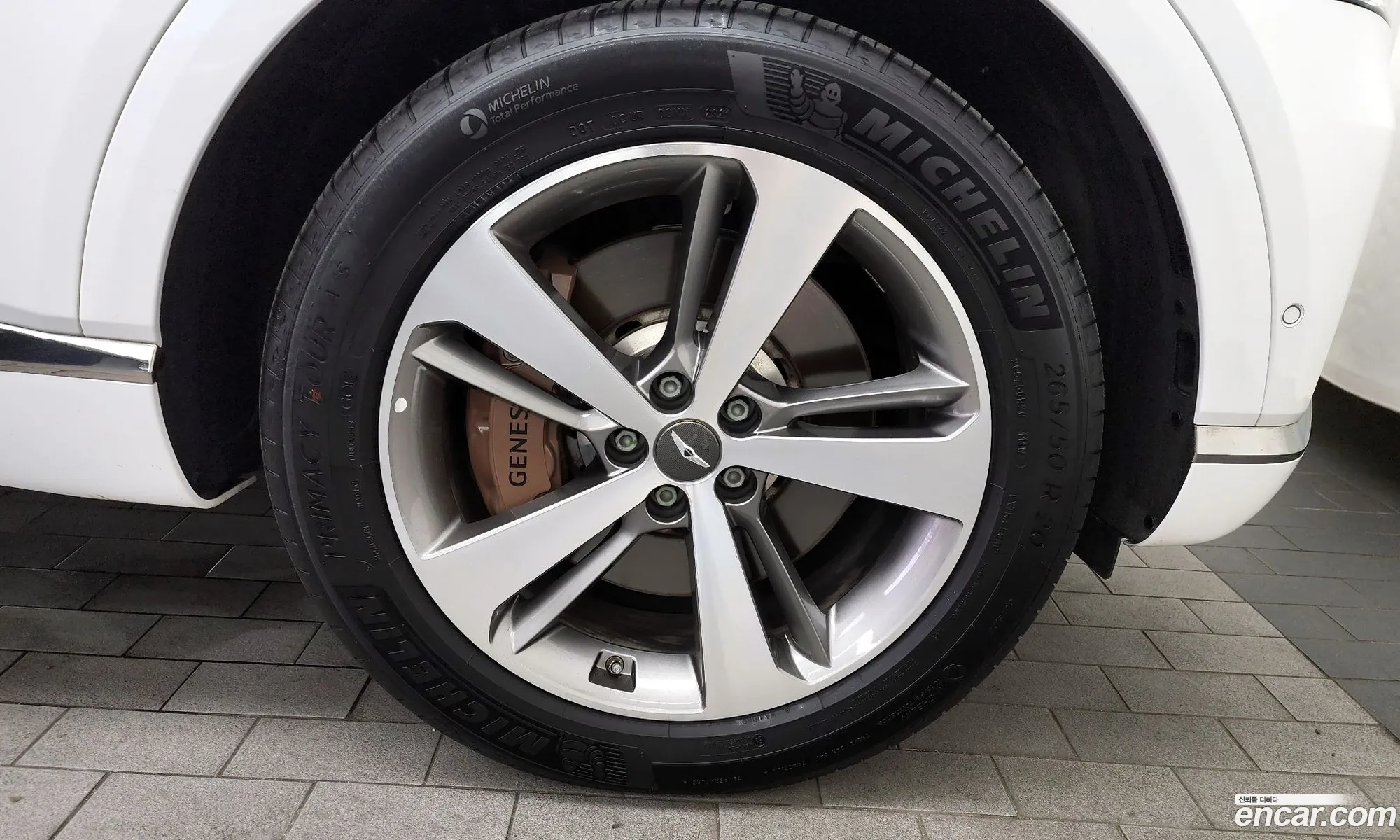 Genesis Gv80 I 35T Gasoline Awd 2022 - фотография 1533168