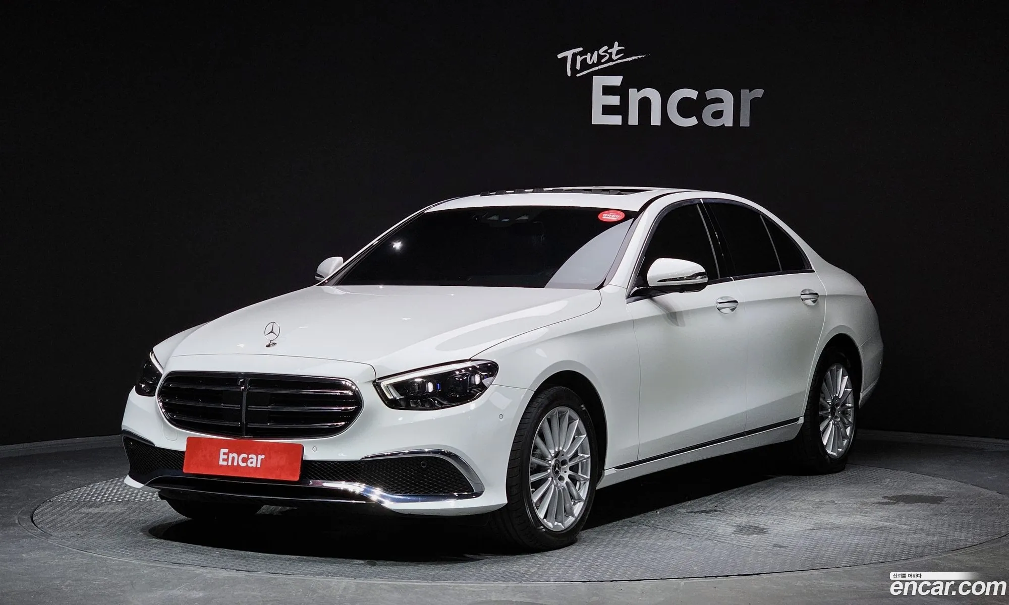 Mercedes-Benz E-Klasse V W213 S213 C238 E250 Exclusive 2022 - фотография 16353128