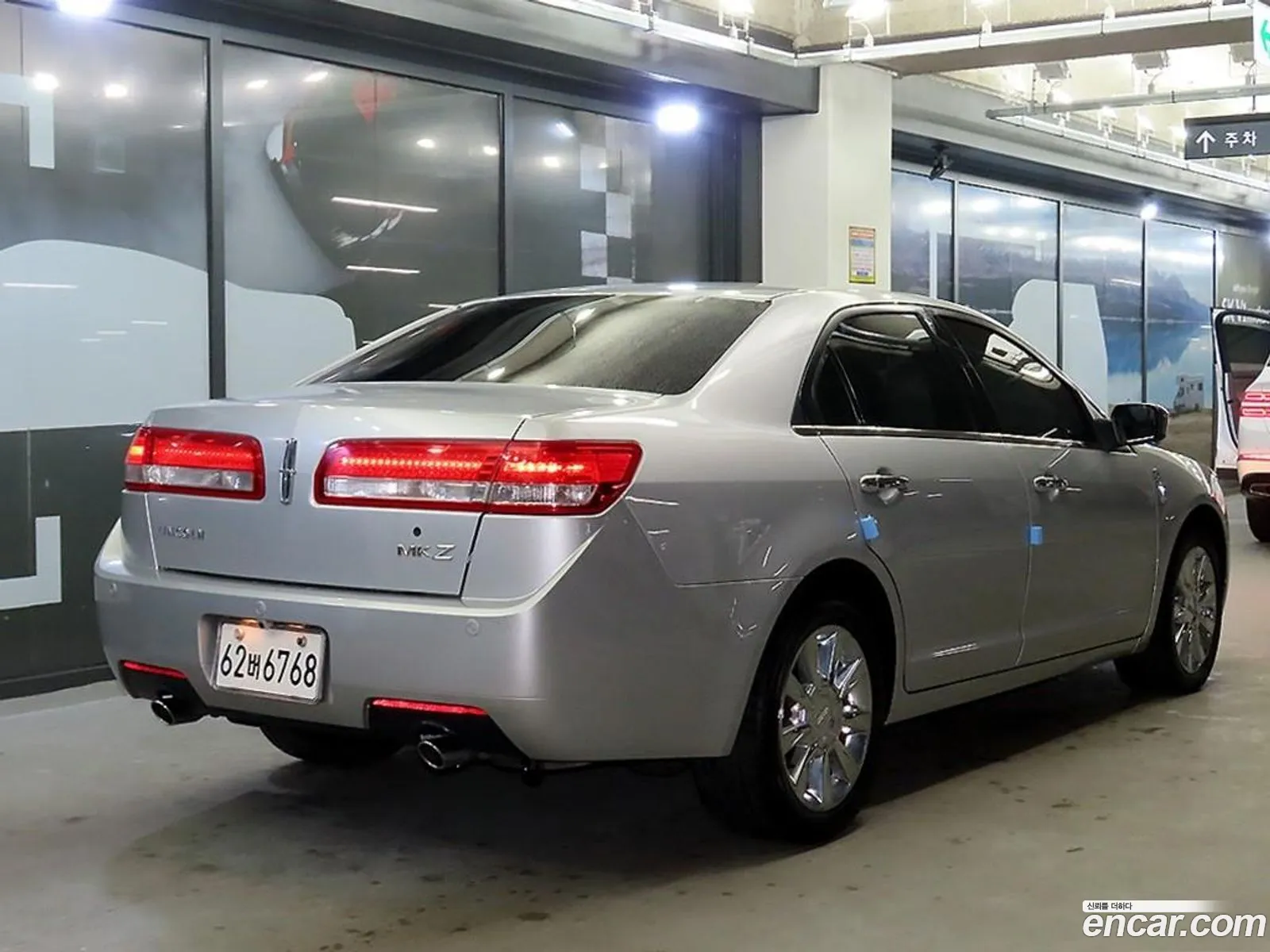 Lincoln Mkz I Zephyr 35 2010 - фотография 4642569