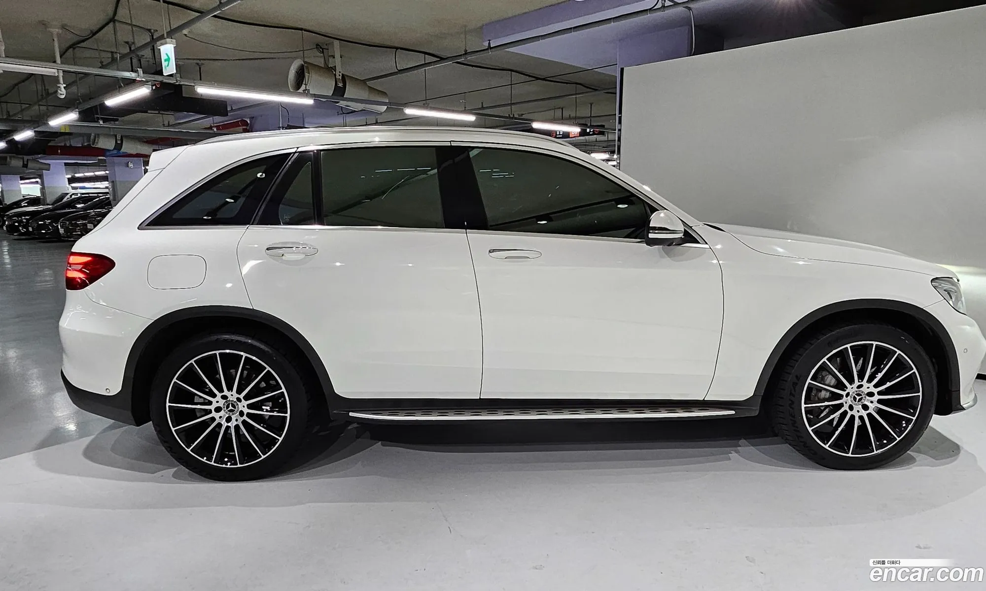 Mercedes-Benz Glc I X253 Glc300 4Matic Amg Line 2019 - фотография 18659368