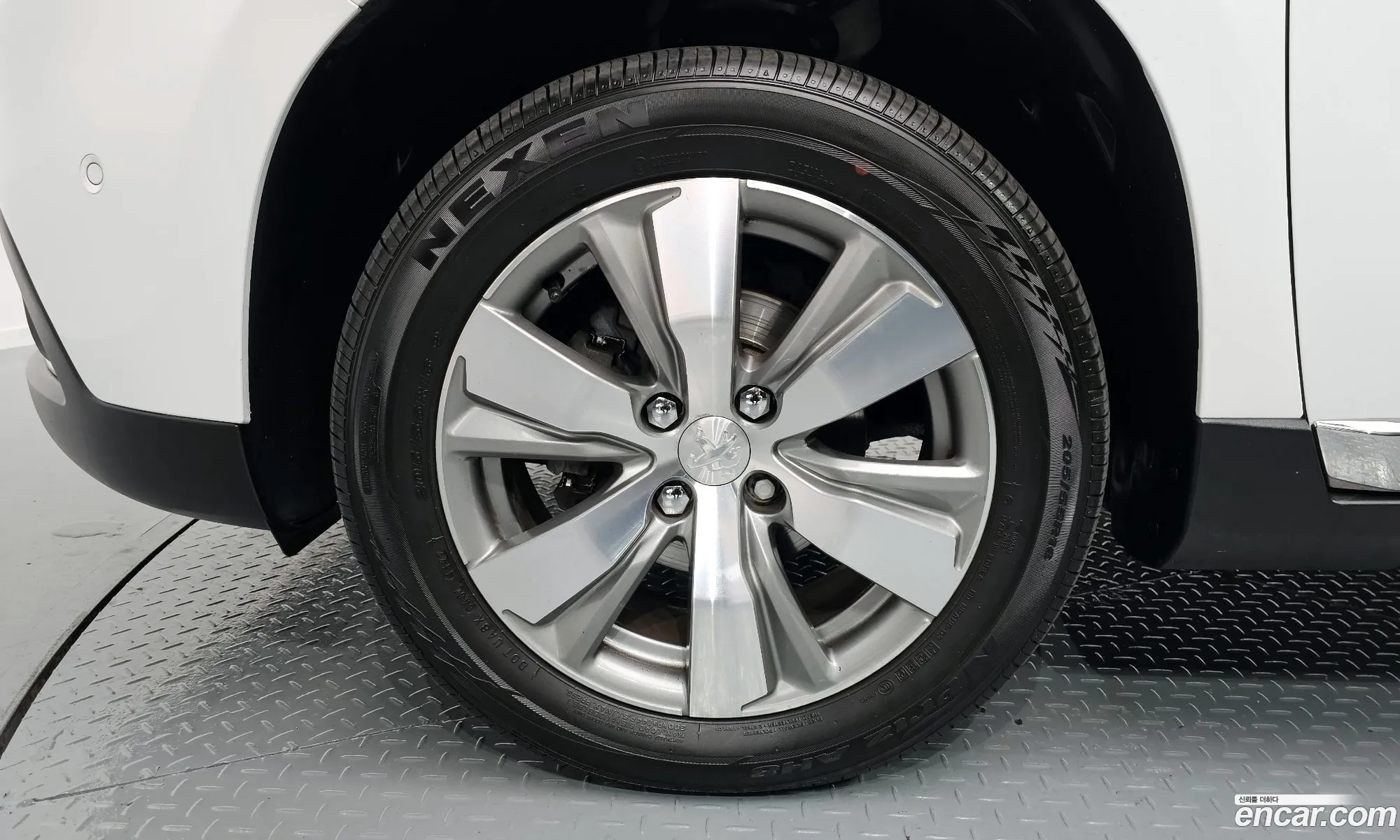 Peugeot 2008 16 E-Hdi Pelin L 2016 - фотография 4562474