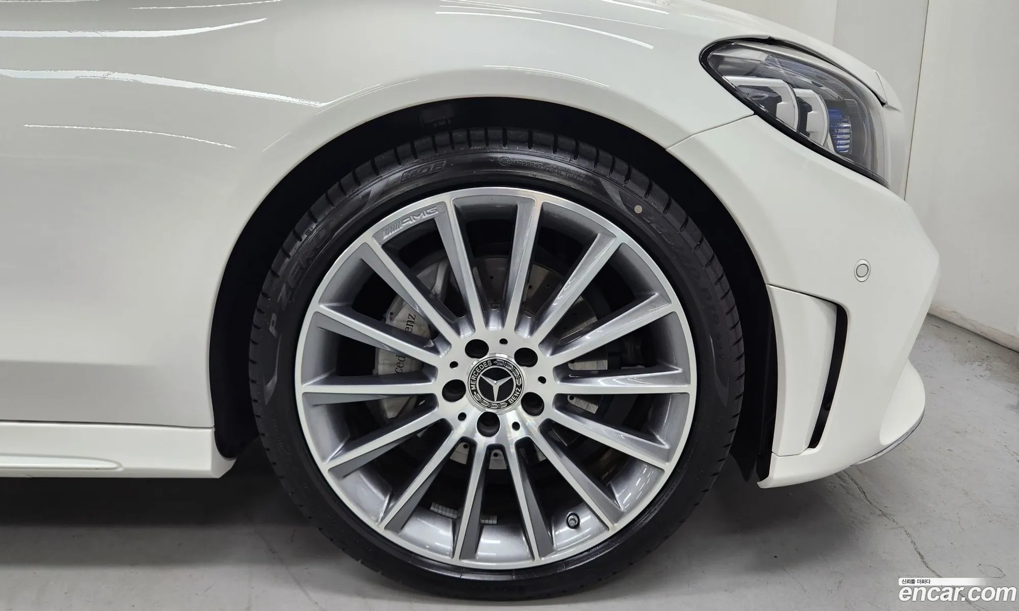 Mercedes-Benz C-Klasse C200 Coupe 2023 - фотография 18672188