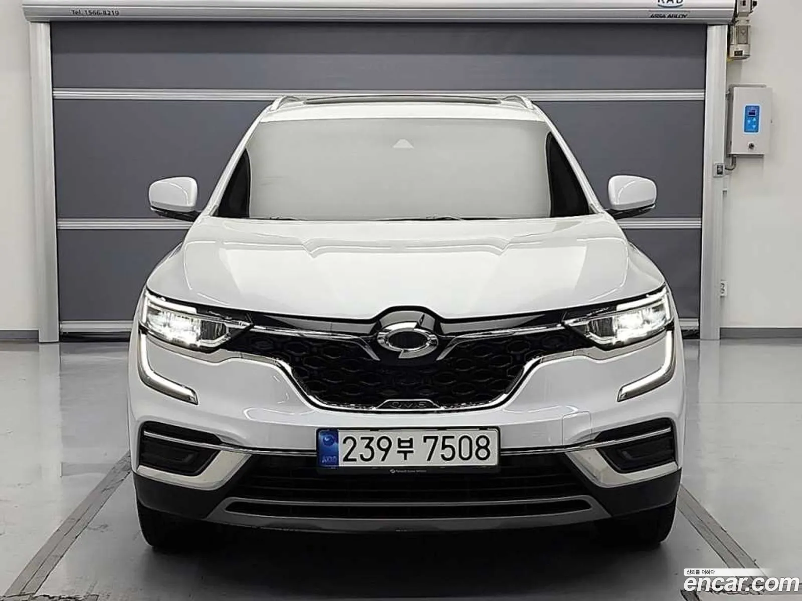 Renault Samsung Qm6 20 Gde Re Signature 2Wd 2023 - фотография 2638776