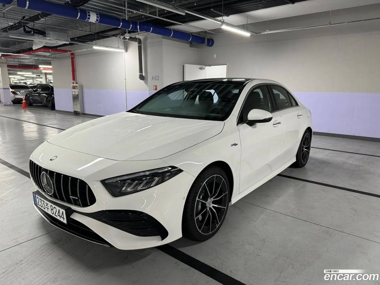 Mercedes-Benz A-Klasse Amg A35 4Matic Sedan 2024 - фотография 16467776