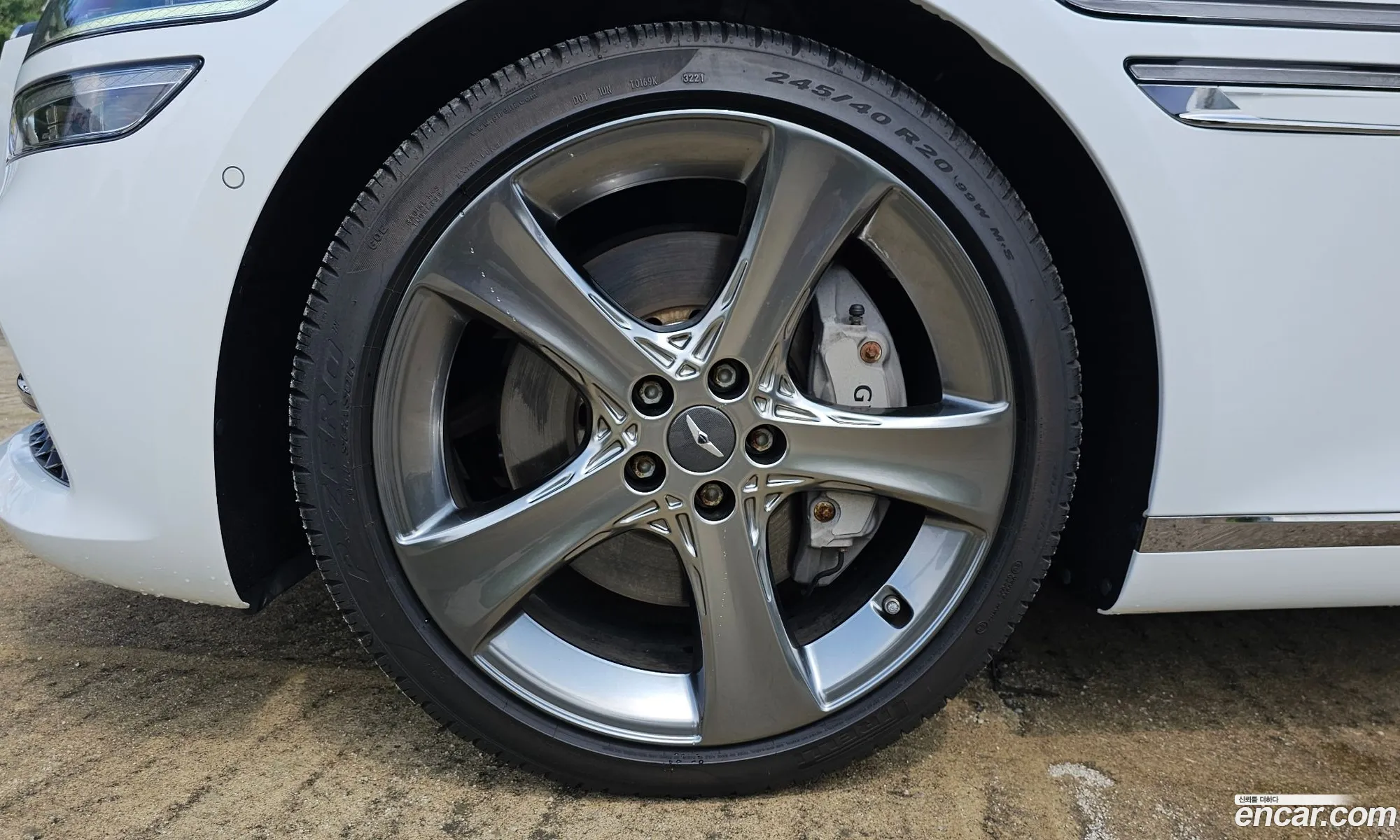 Genesis G80 Ii Gasoline 25 Turbo Awd 2022 - фотография 1526297