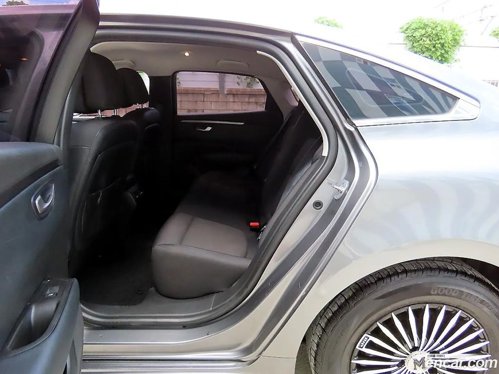 Renault Samsung Sm6 20Gdepe 2020 - фотография 2638745