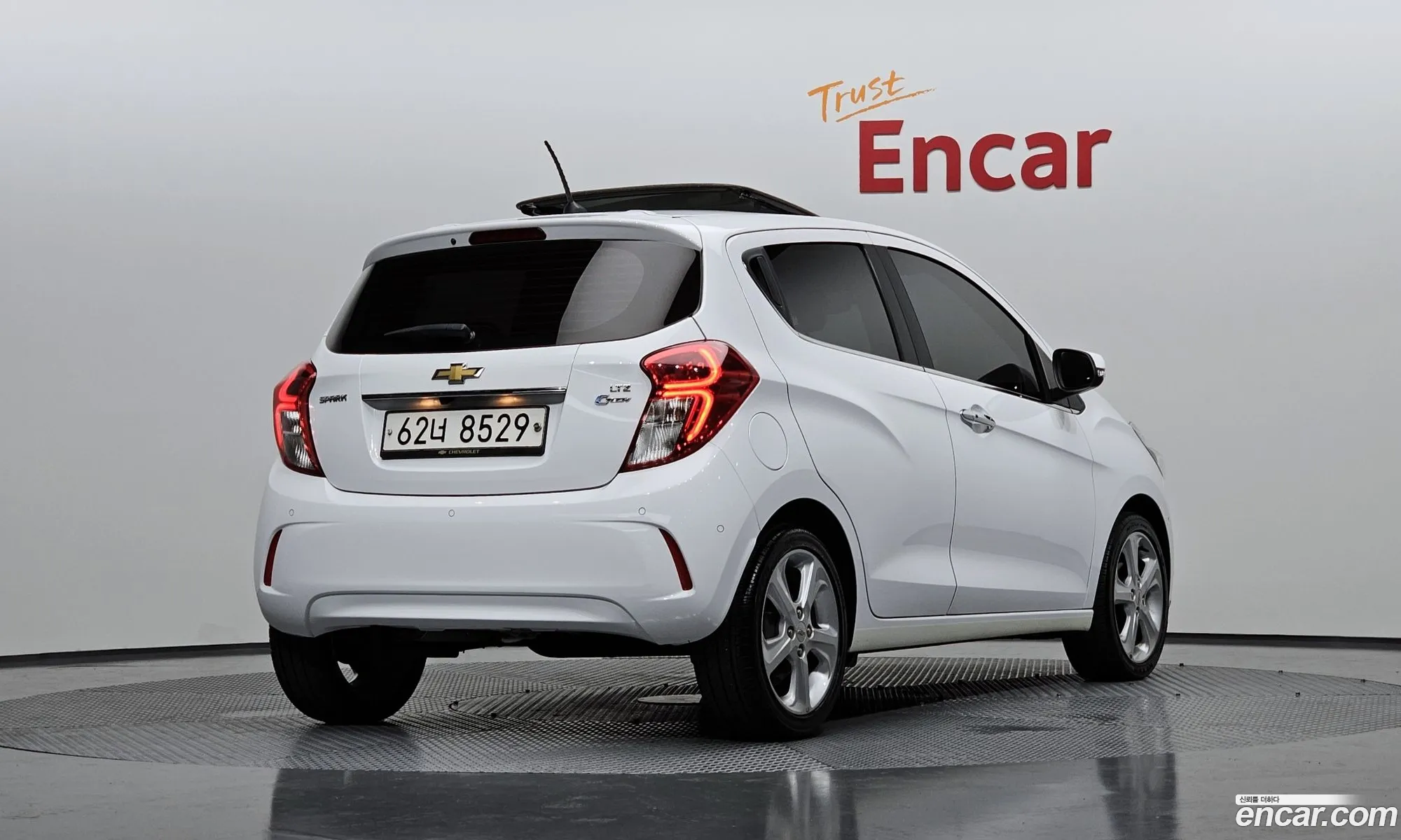 Chevrolet Spark Iv Ltz 2017 - фотография 17216540