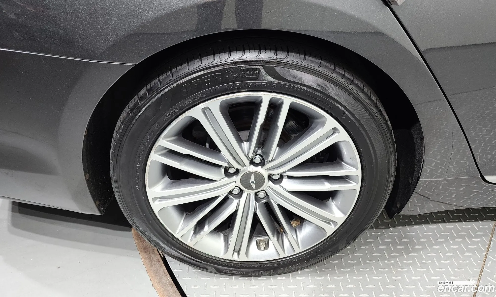 Genesis G80 I 33 Gdi Awd 2017 - фотография 1563681