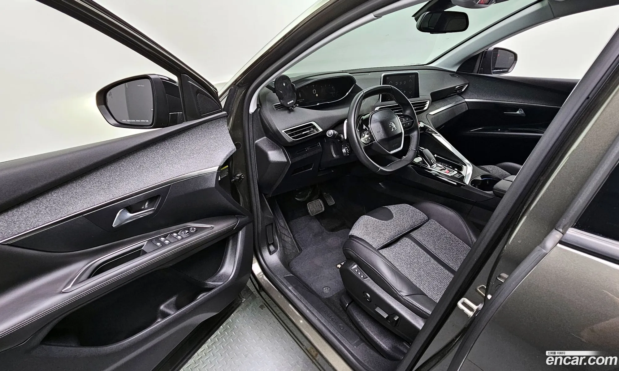Korex Auto Trade - фотография 4533498