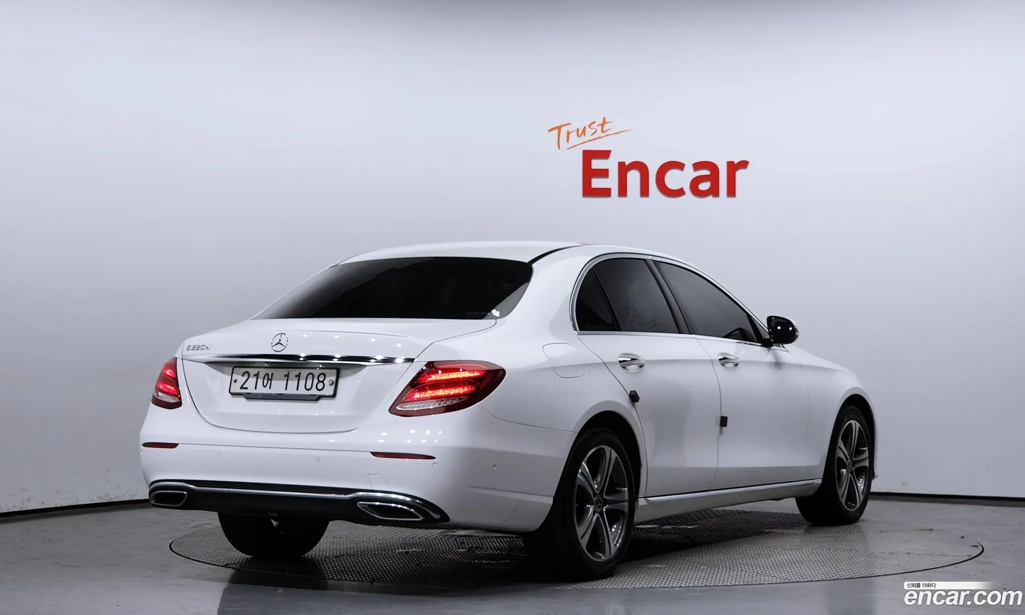 Mercedes-Benz E-Klasse V W213 S213 C238 E220D Avant Garde 2019 - фотография 16353044