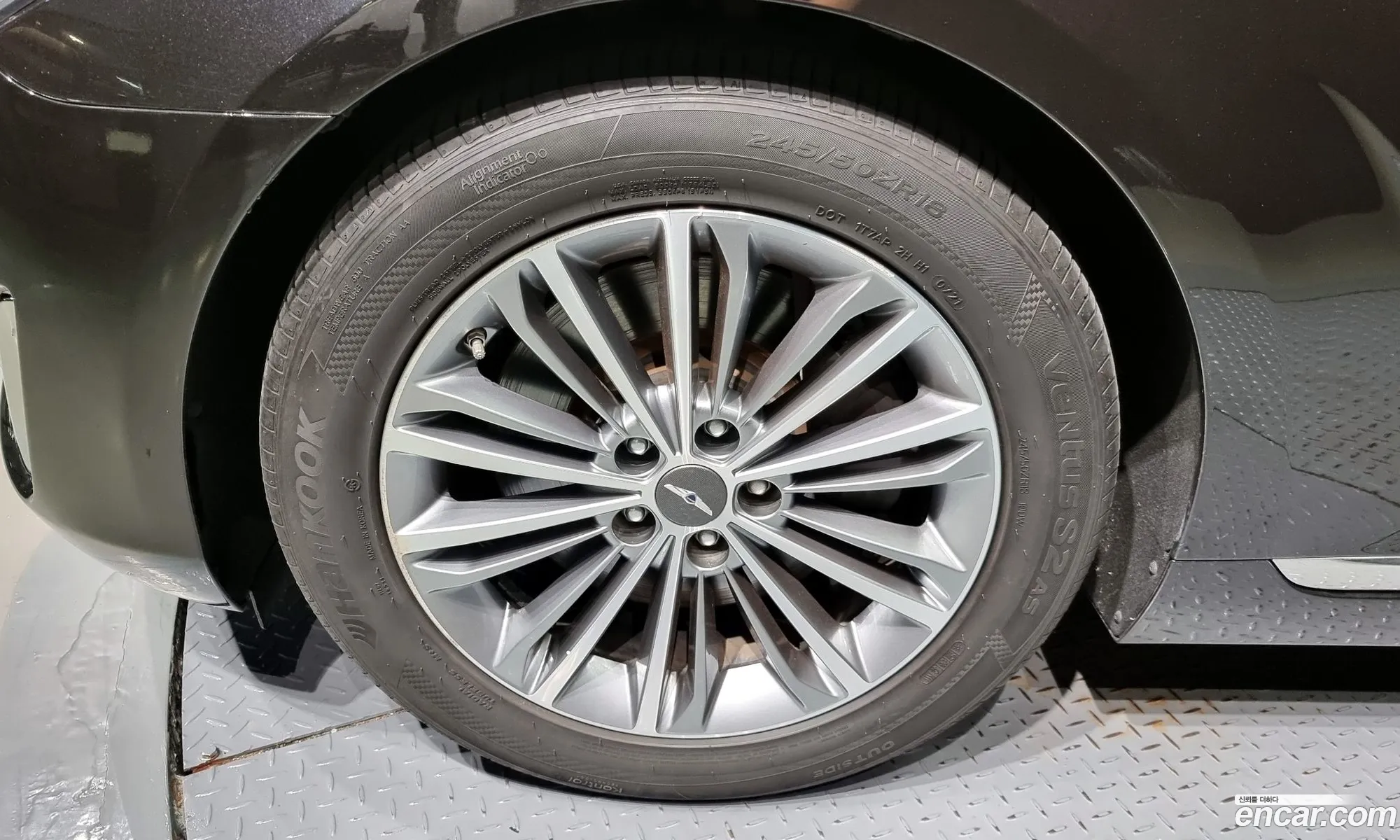 Genesis G90 I 38 Gdi Awd 2018 - фотография 644964