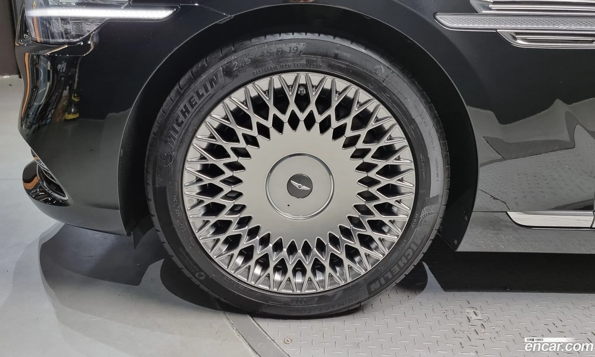 Genesis G90 I 38 Awd 2021 - фотография 1567693