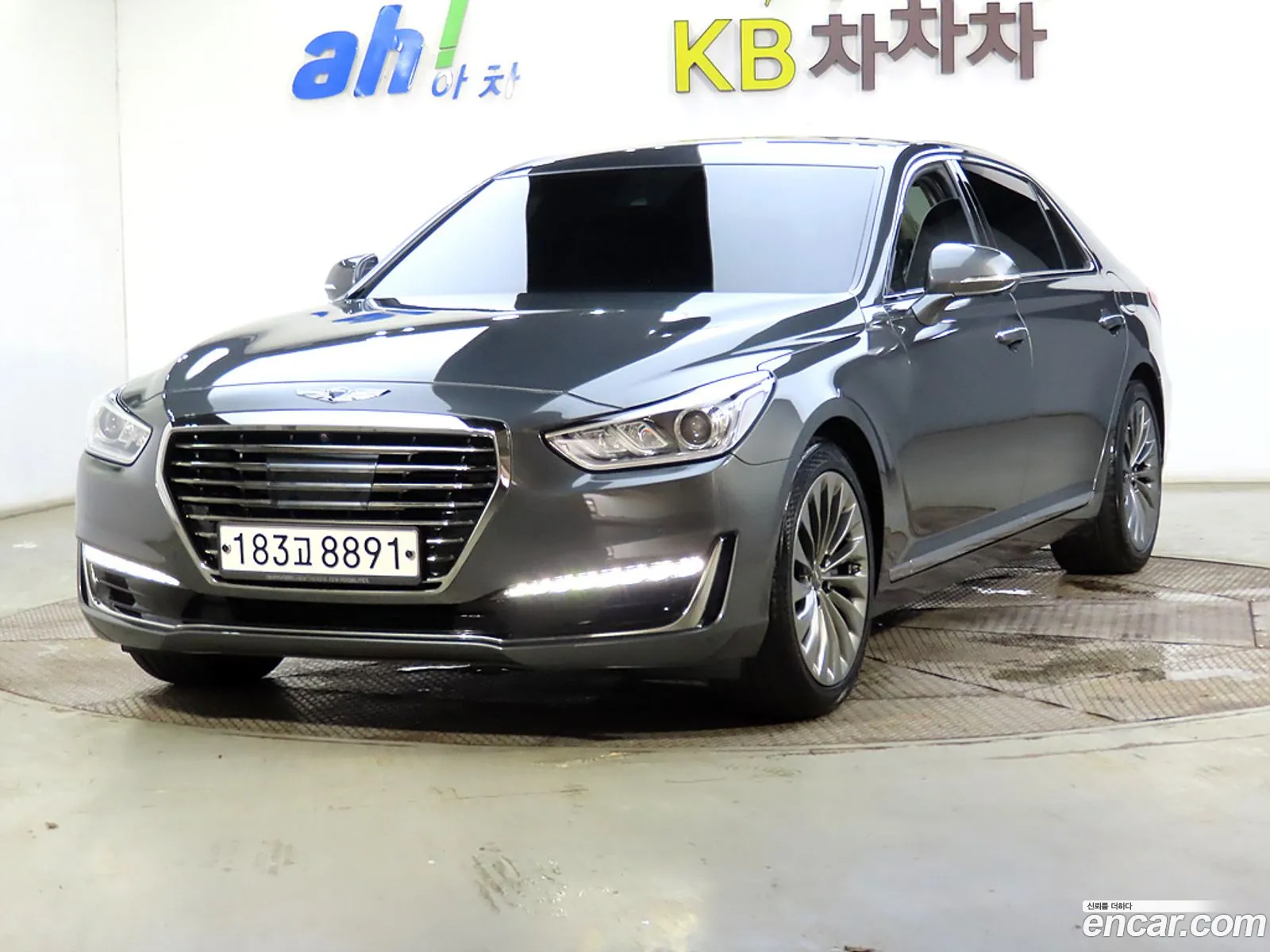 Genesis G90 I 50 Gdi Awd 2018 - фотография 1526353