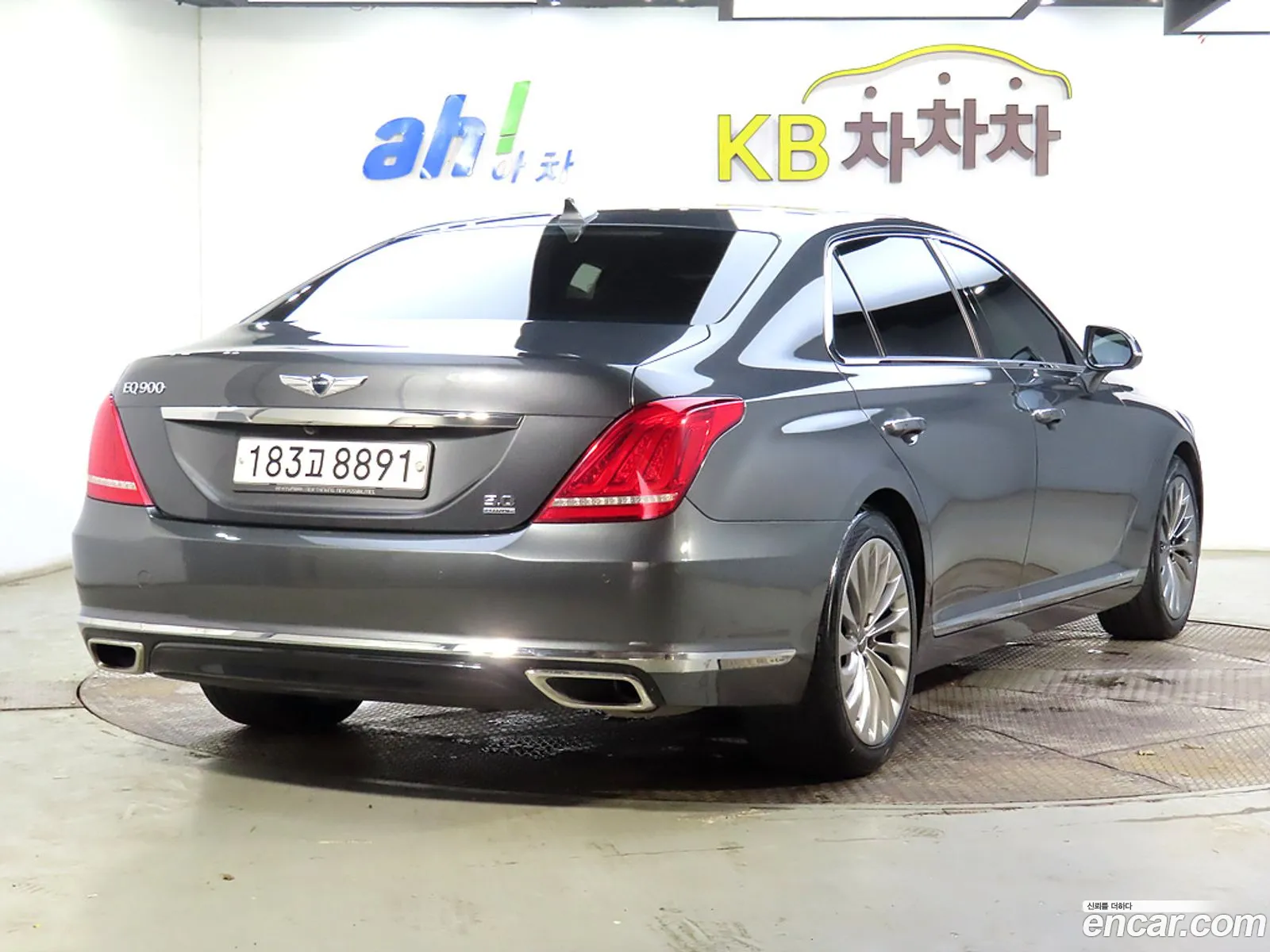 Genesis G90 I 50 Gdi Awd 2018 - фотография 1526356