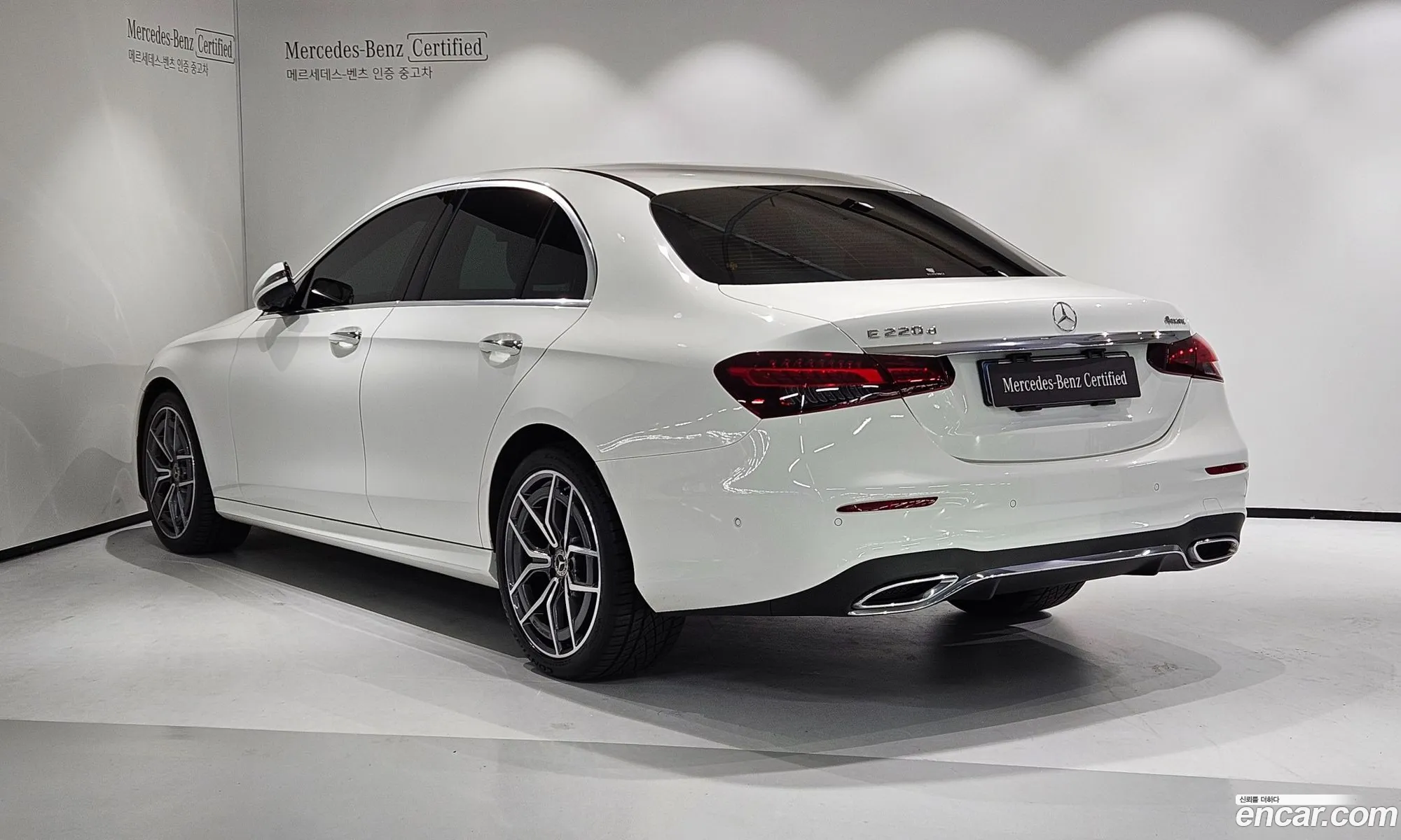 Mercedes E-Class W213 E220D 4Matic Amg Line - фотография 16467757