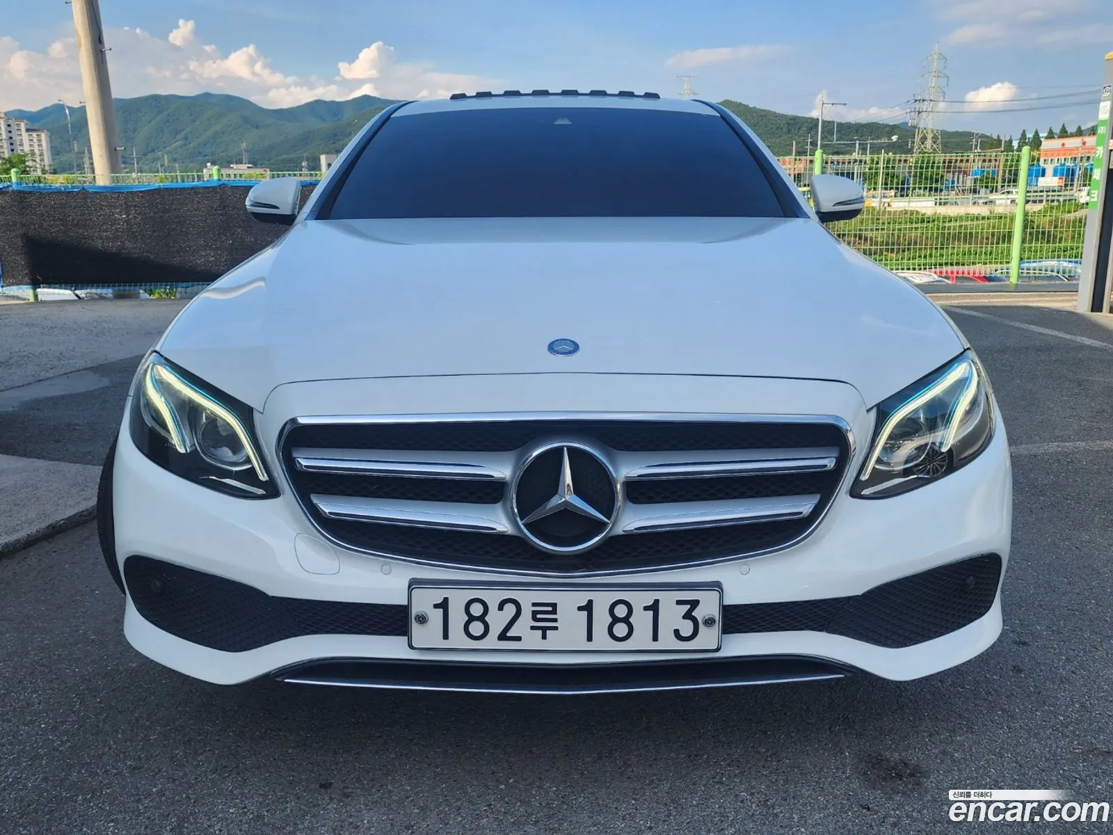 Mercedes-Benz E-Klasse E220D Avant Garde 2016 - фотография 16428644