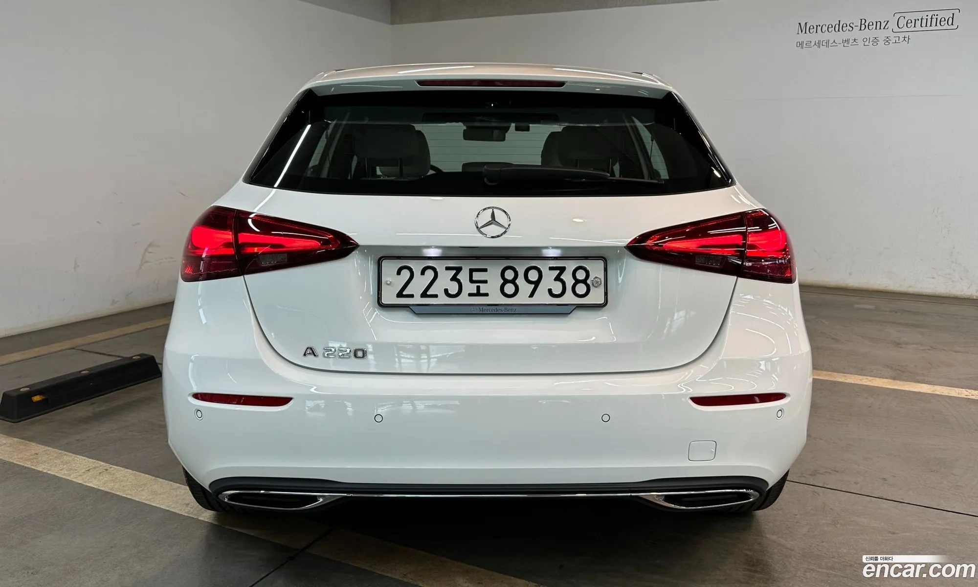Mercedes-Benz A-Klasse A220 Hatchback 2024 - фотография 16214347