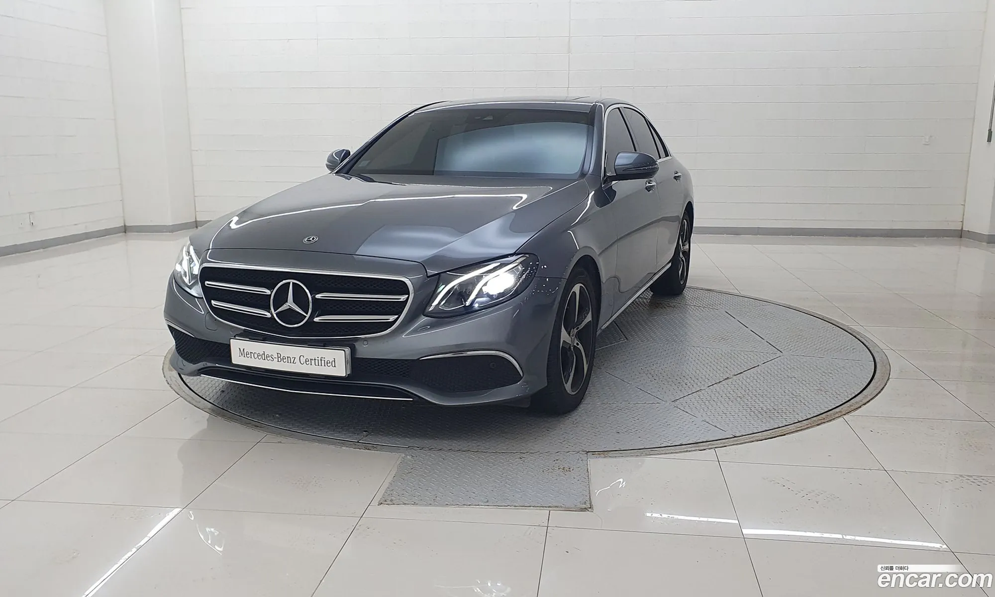 Mercedes-Benz E-Klasse V W213 S213 C238 E250 Avantgarde 2020 - фотография 16428679