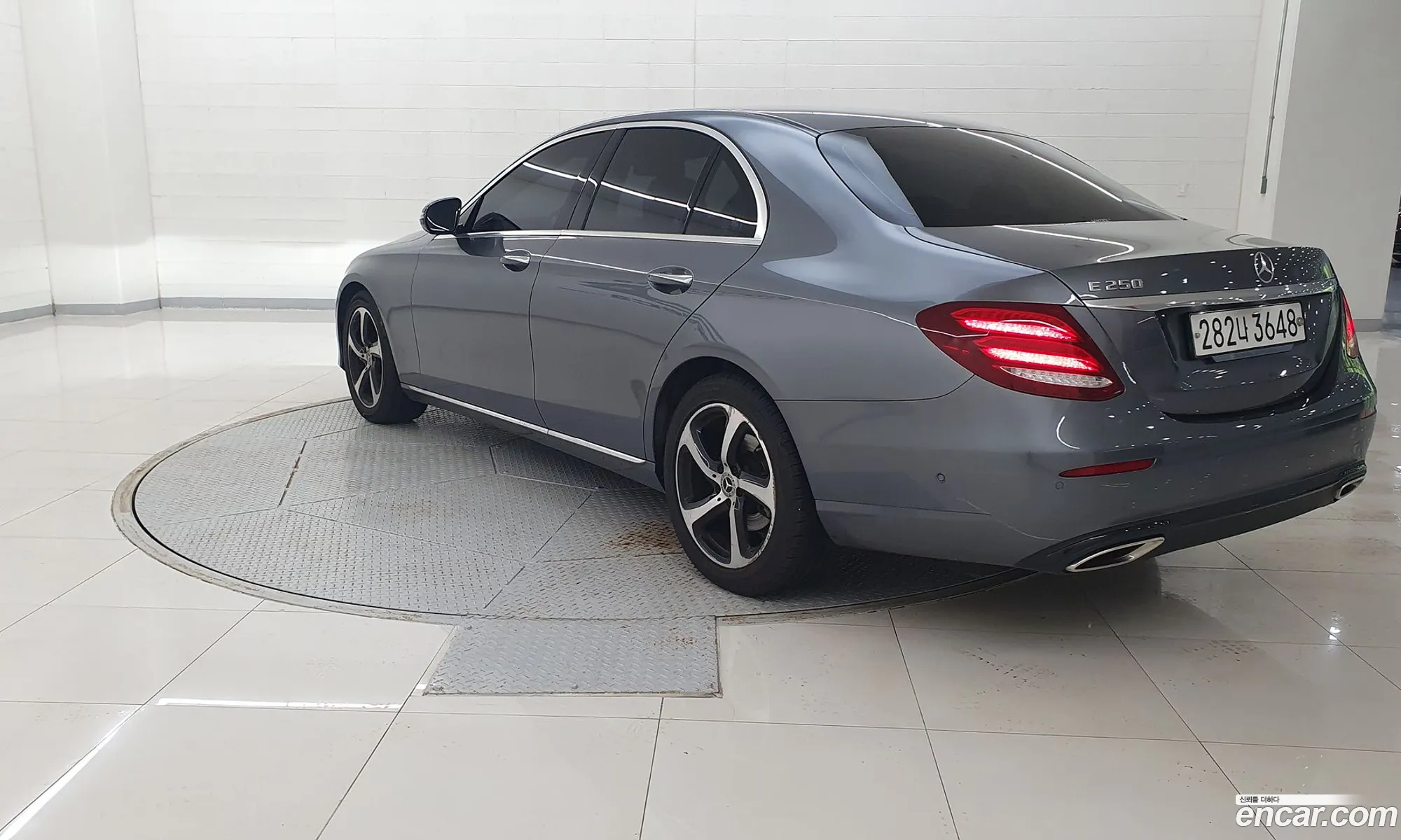 Mercedes-Benz E-Klasse V W213 S213 C238 E250 Avantgarde 2020 - фотография 16428681