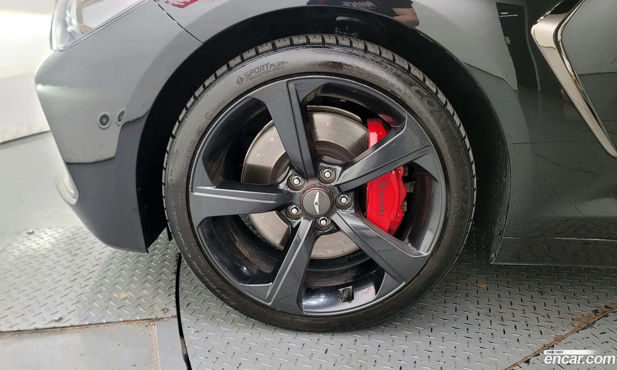 Genesis G70 I 33T Sports Awd 2019 - фотография 1512355