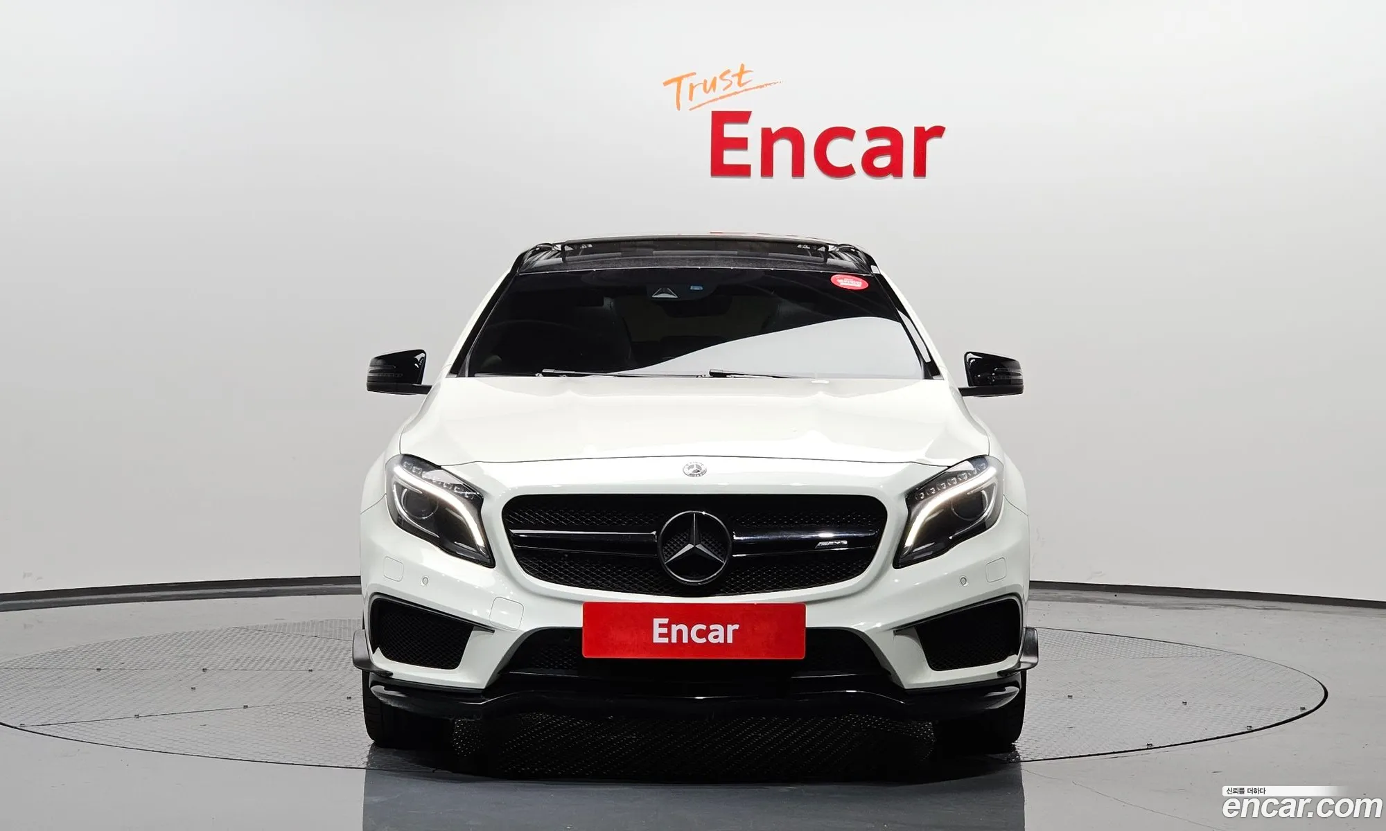 Mercedes-Benz Gla-Klasse Gla45 Amg 4Matic 2016 - фотография 16467766