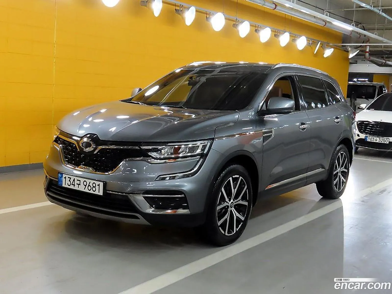 Renault Samsung Qm6 20 Lpe Re Signature 2Wd 2023 - фотография 12616089