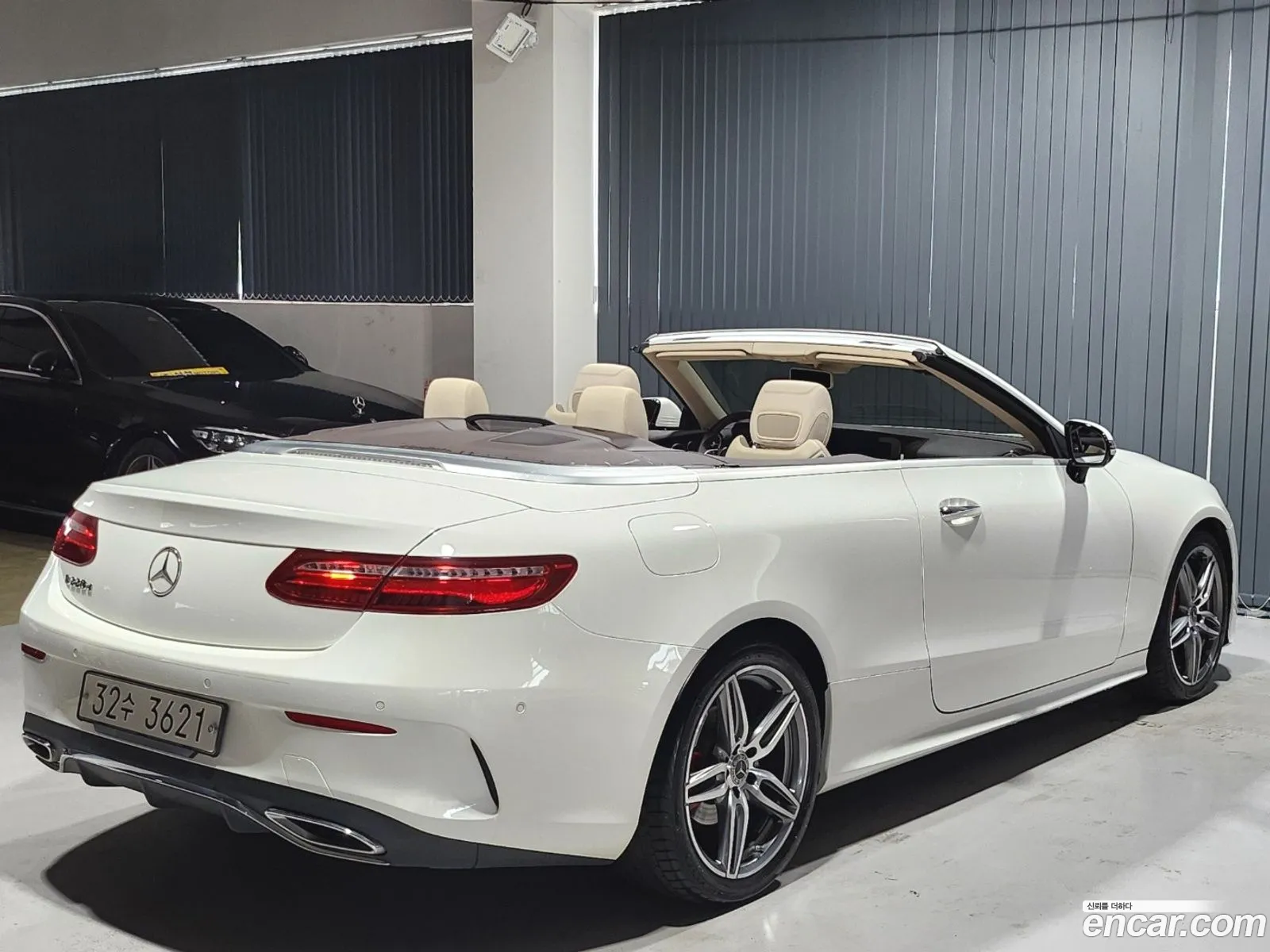 Mercedes-Benz E-Klasse V W213 S213 C238 E220D Cabriolet 2018 - фотография 16238164